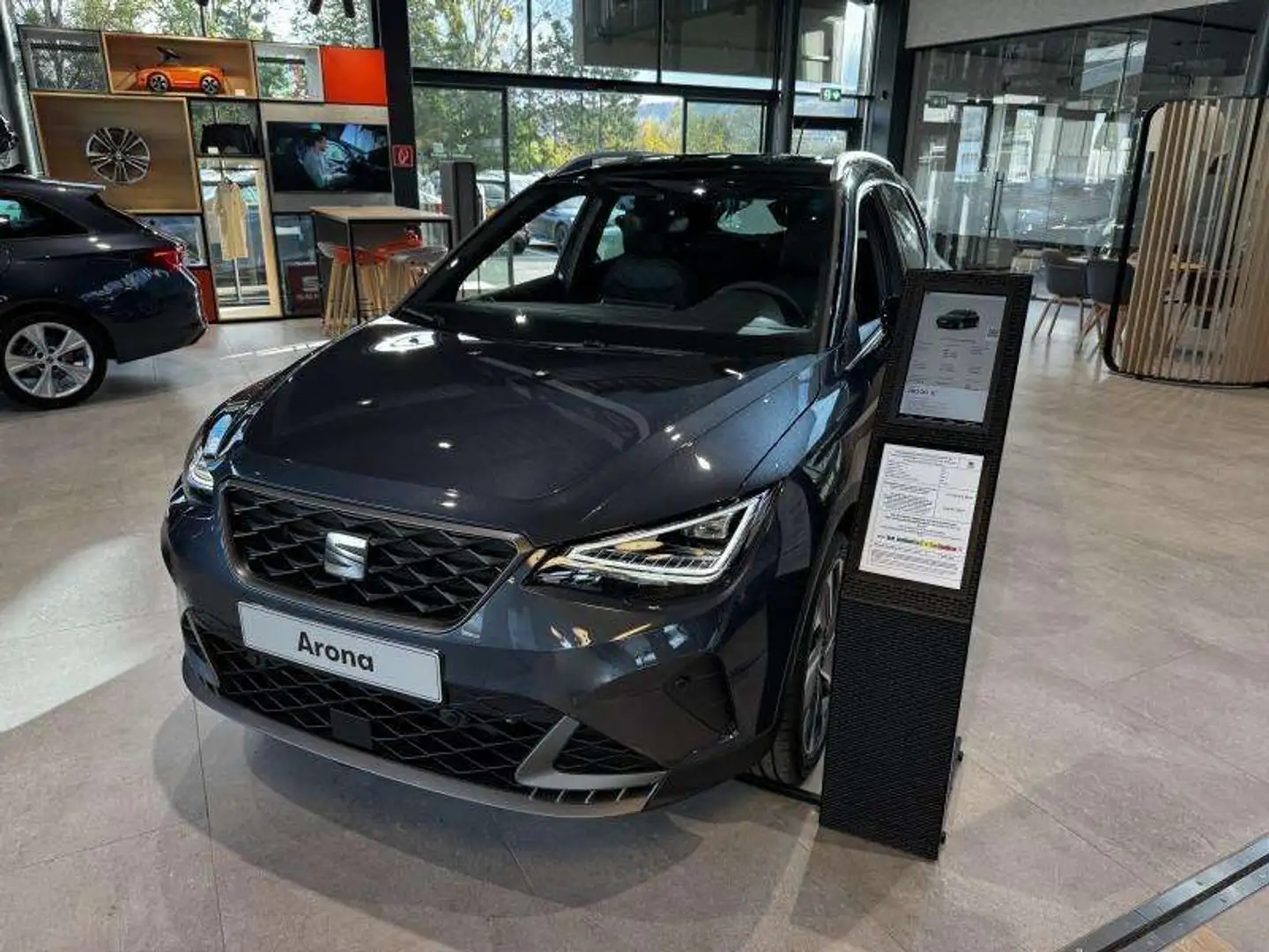 SEAT Arona FR Gris - 1