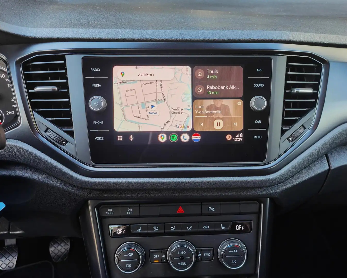 Volkswagen T-Roc 1.0 TSI Style Apple Carplay Dealer onderhouden Noir - 2