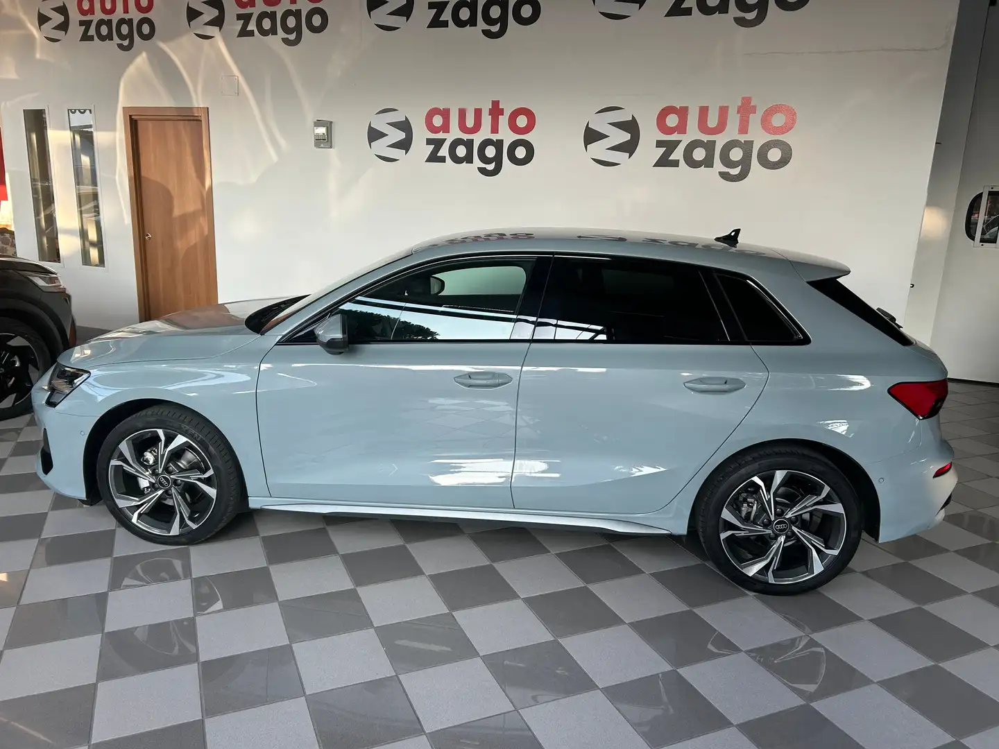 Audi A3 Sportback 35 TFSI S-Line Edition S-Tronic Grigio - 2