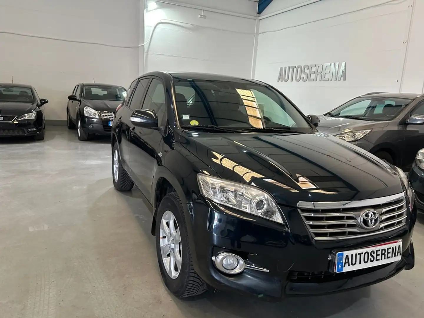 Toyota RAV 4 2.2 D-4D Advance 4x4 Negro - 2