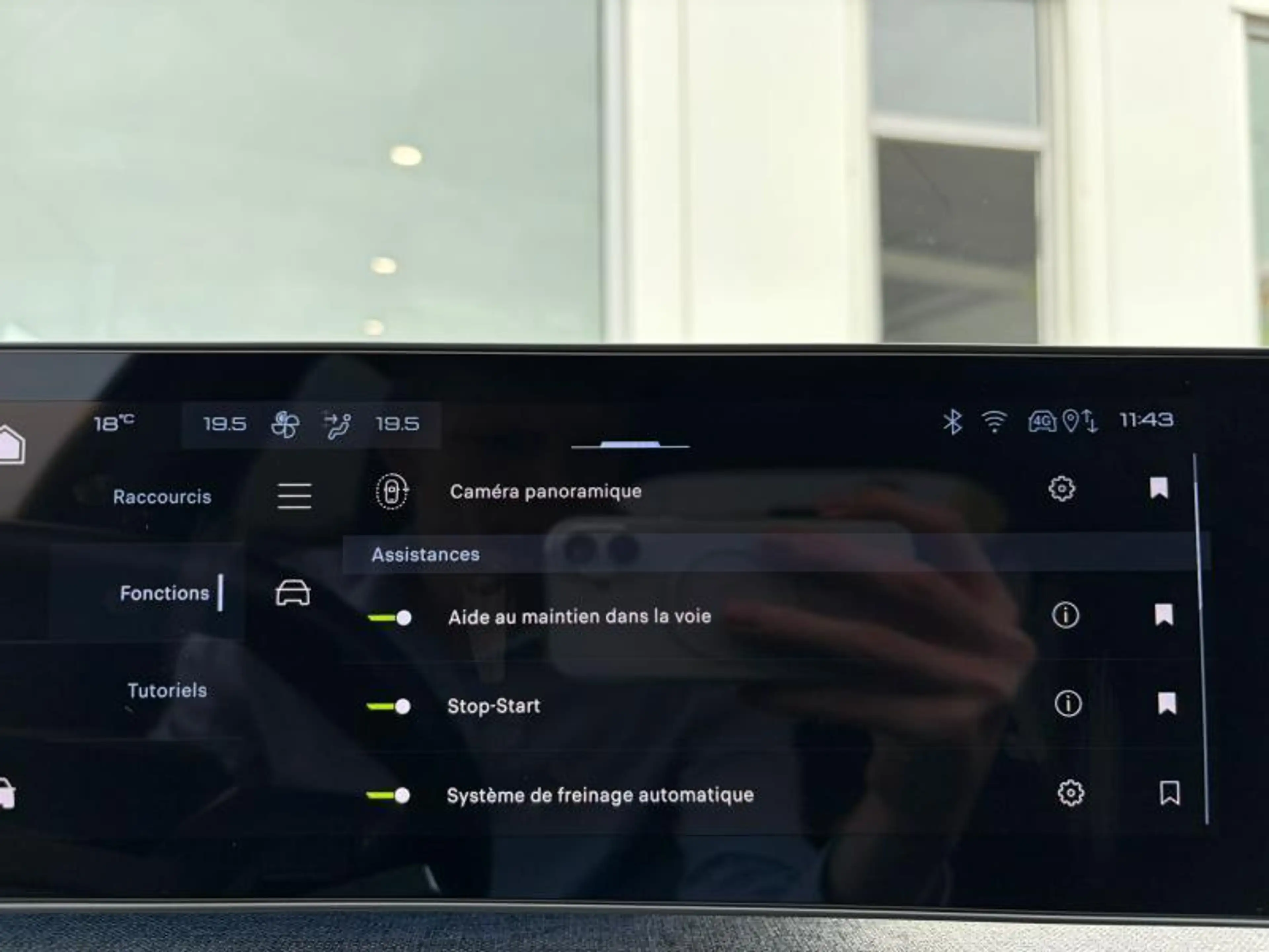Peugeot 5008 GT — photo 13
