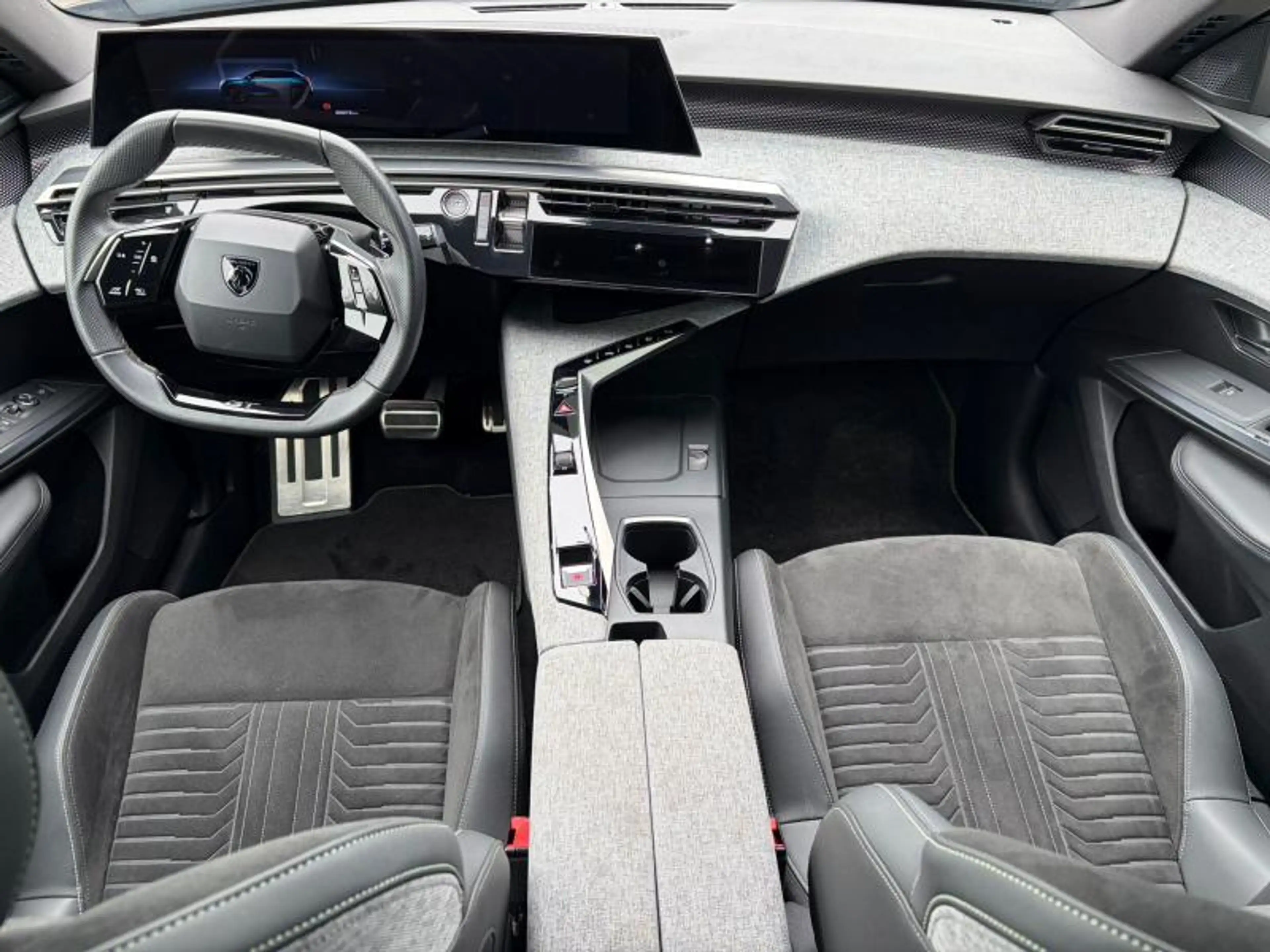 Peugeot 5008 GT — photo 7