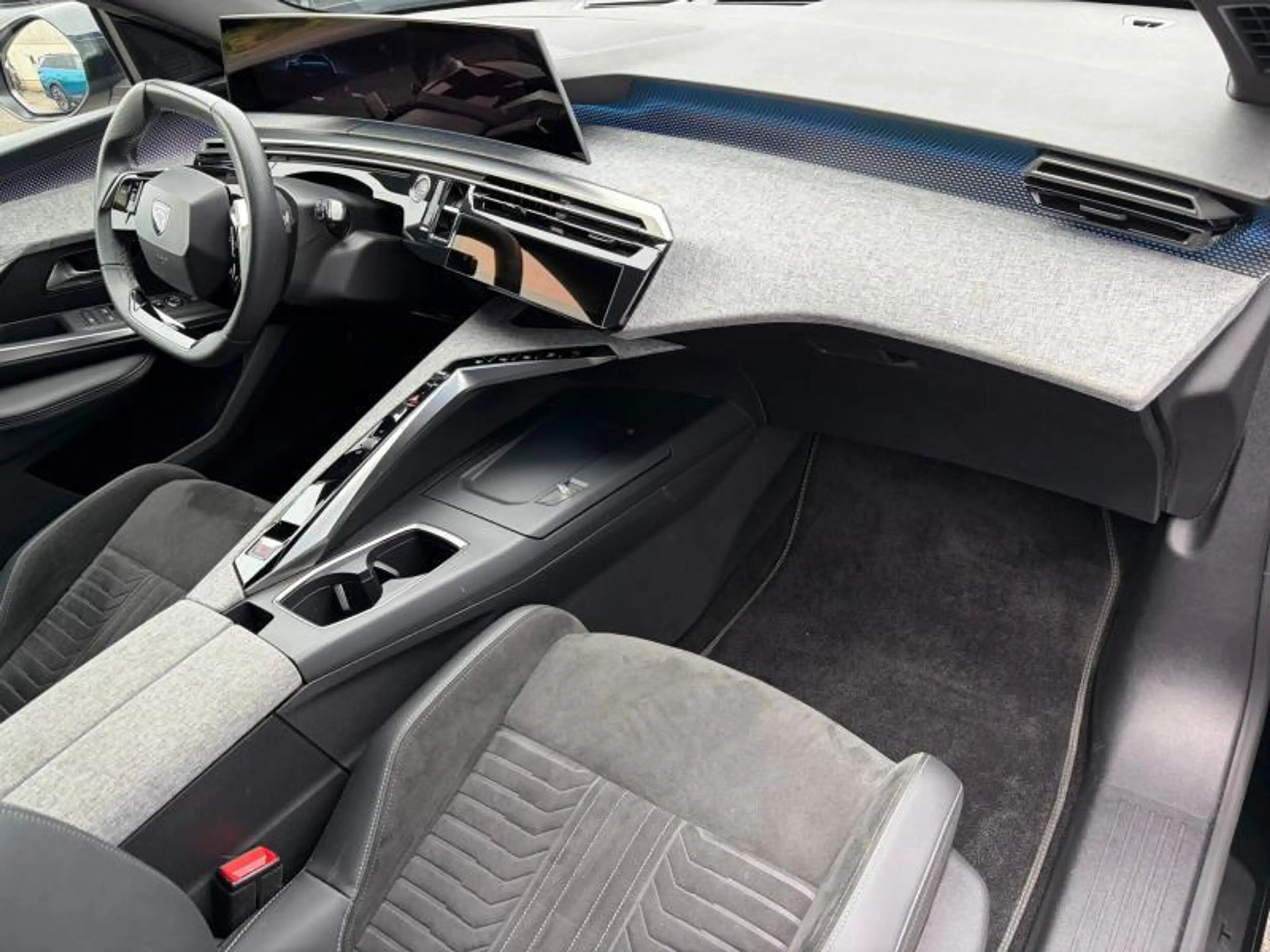 Peugeot 5008 GT — photo 2