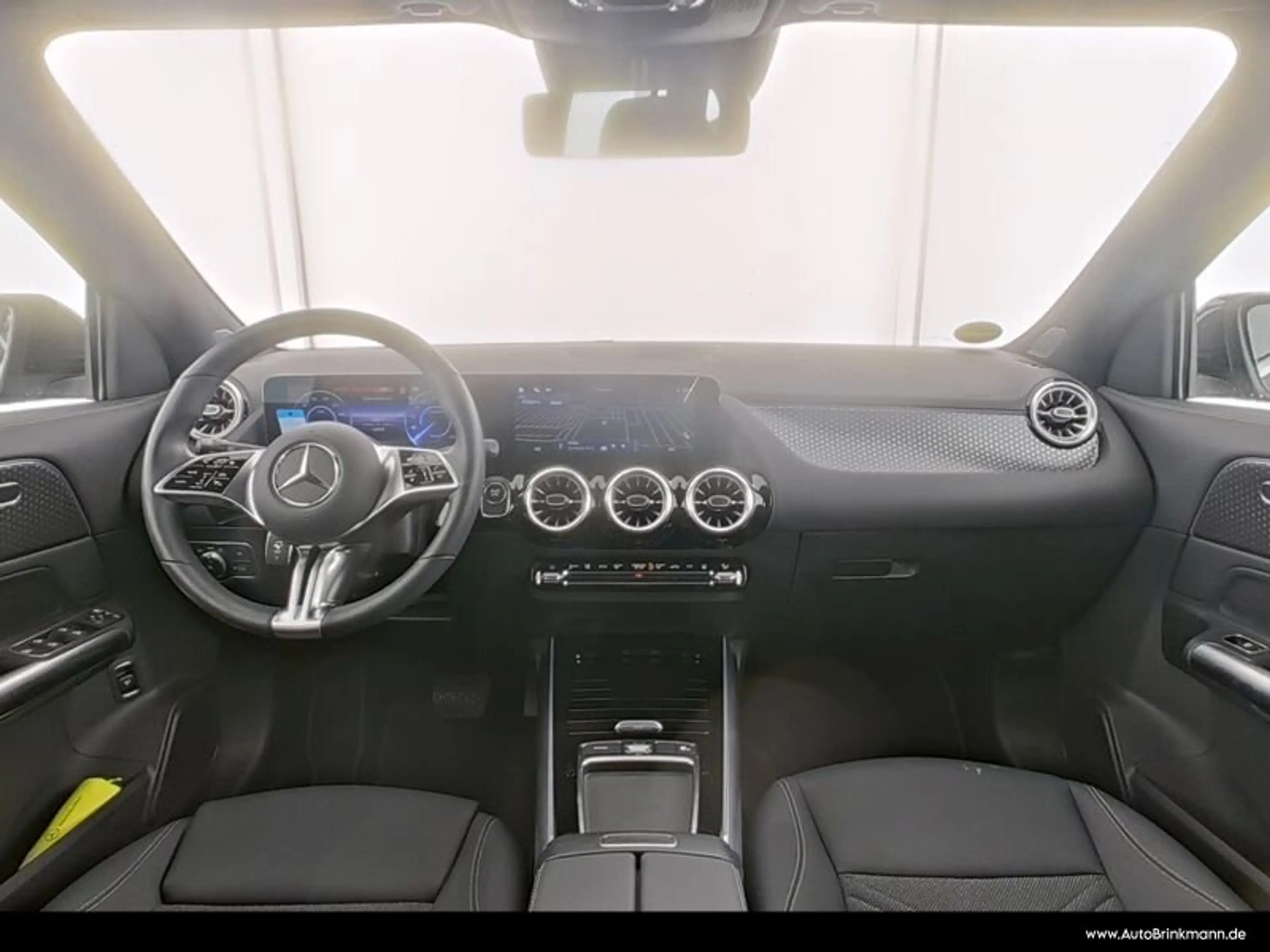Mercedes-Benz EQA 250 EQA 250+ PROGRESSIVE/AHK/KAMERA/VZ-ASS/STANDHZG. — photo 7