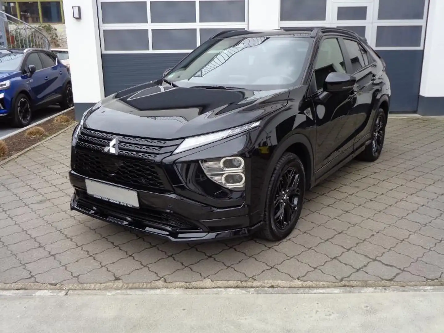 Mitsubishi Eclipse Cross Plug-in Hybrid PLUS Select Schwarz - 2