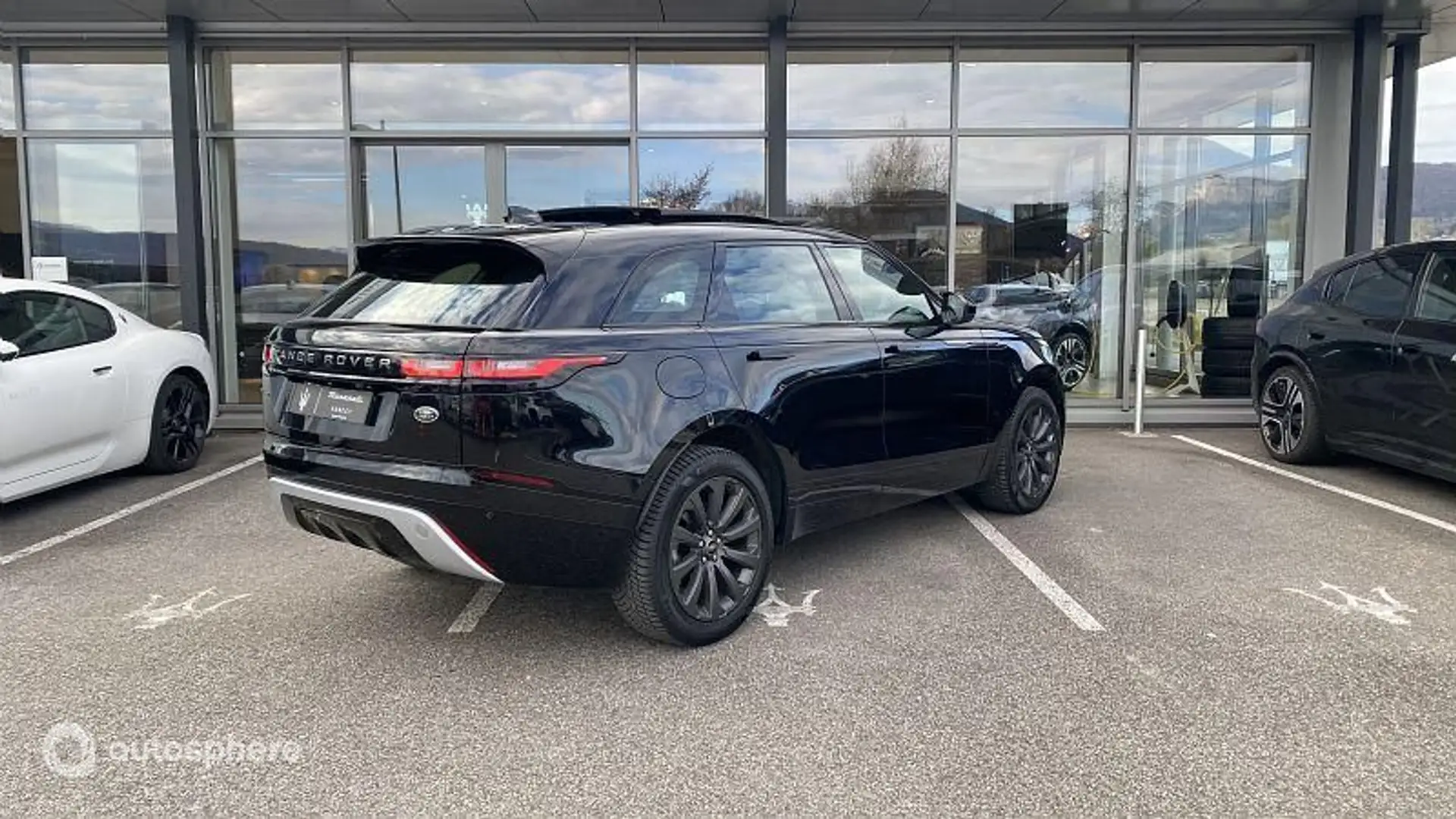 Land Rover Range Rover Velar 2.0 P400e 404ch PHEV R-Dynamic SE AWD BVA - 2