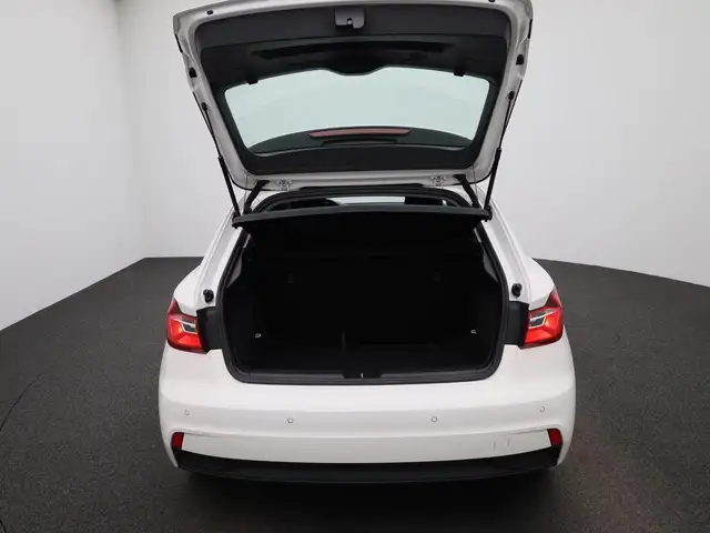 Audi A1 view 11