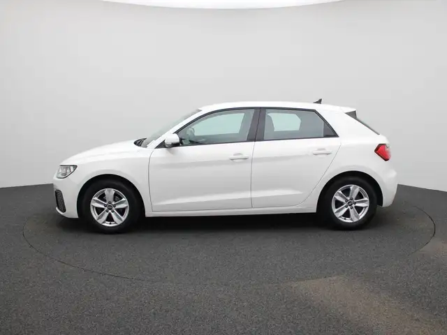 Audi A1 view 4