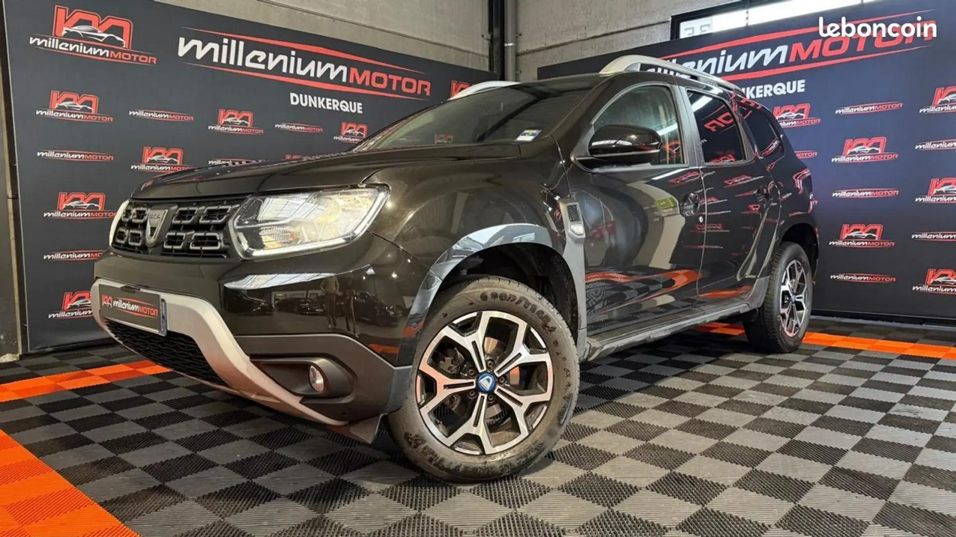Dacia Duster SL 15 ANS 1.0 ECO-G 100ch 4x2 GARANTIE 6 MOIS Noir - 1