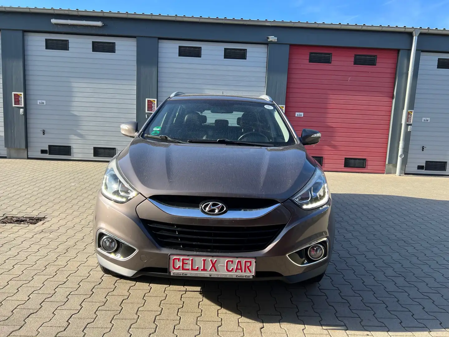 Hyundai iX35 FIFA World Cup Edition 2WD Коричневый - 2