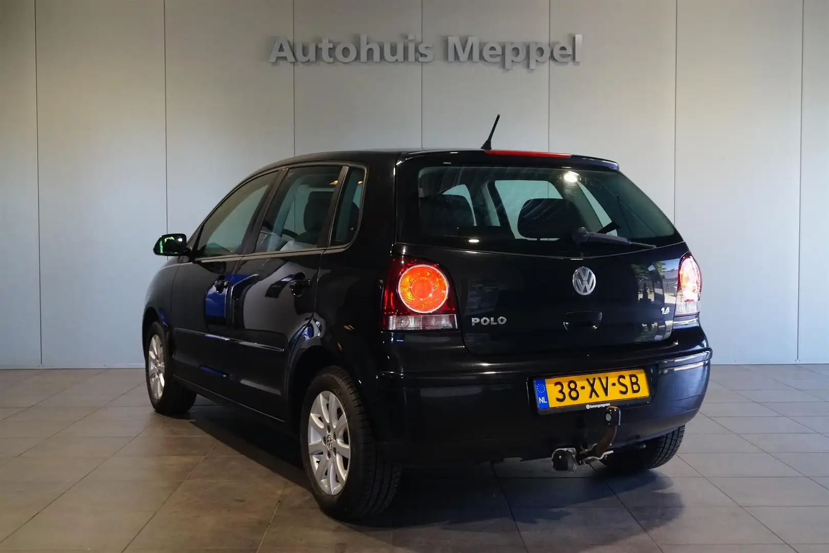Volkswagen Polo 1.4 | Trekhaak | Automaat | Airco | Radio | Lichtm Noir - 2