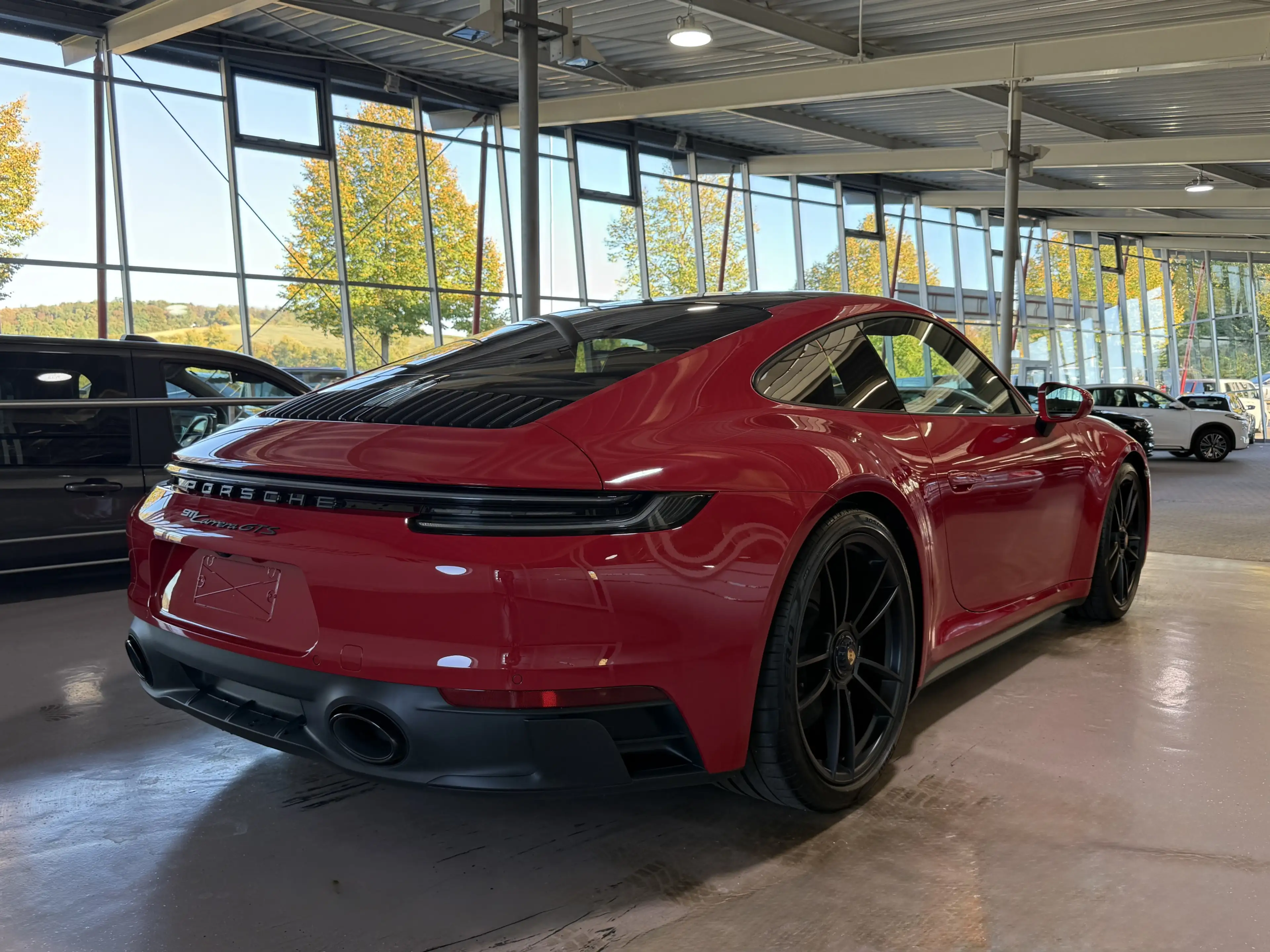 Porsche 992 Carrera GTS Matrix Lift Bose HAL Approved — photo 8
