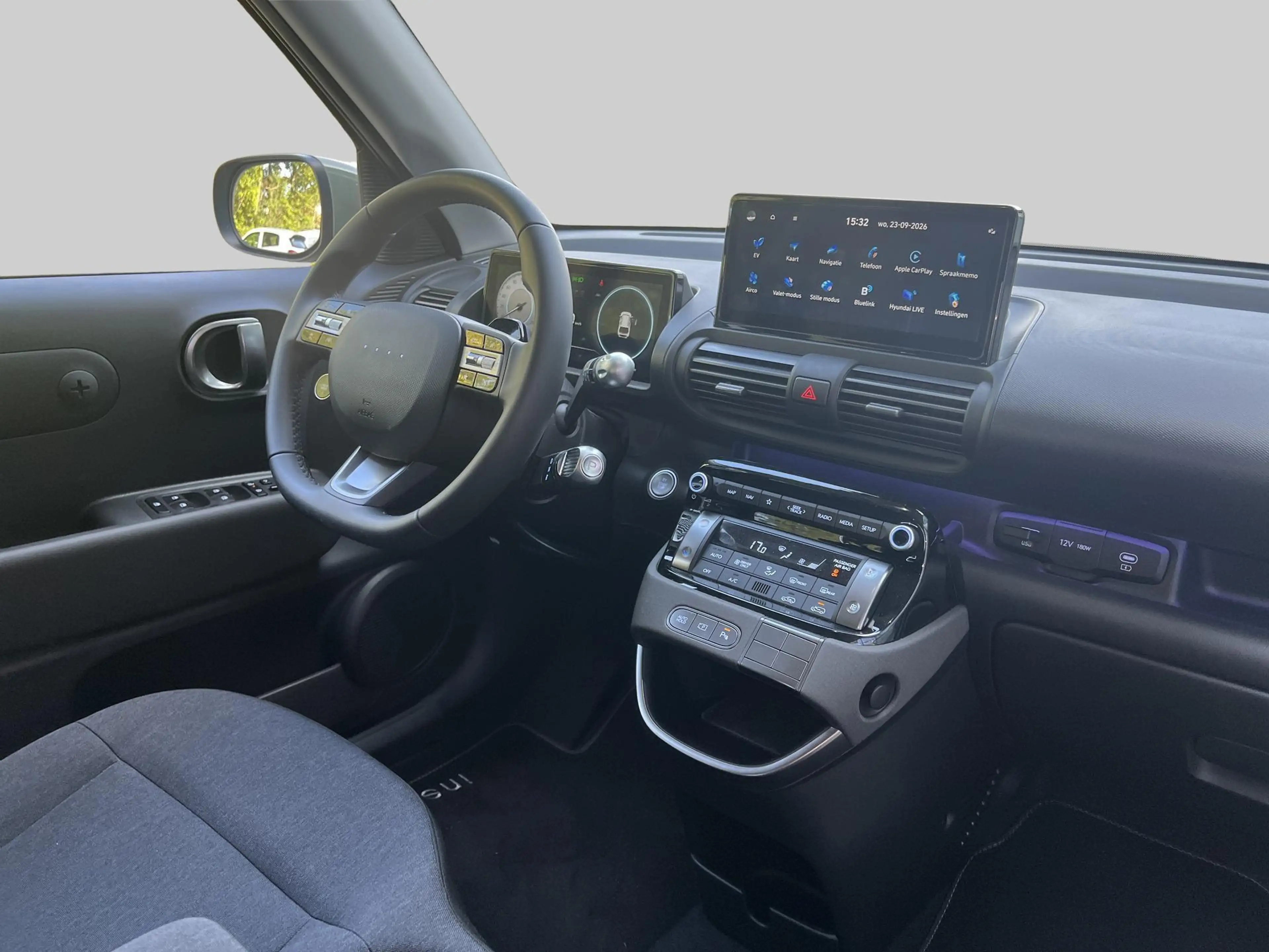 Hyundai Inster Evolve 49 kWh | Achteruitrijcamera | Airco (automa — photo 13