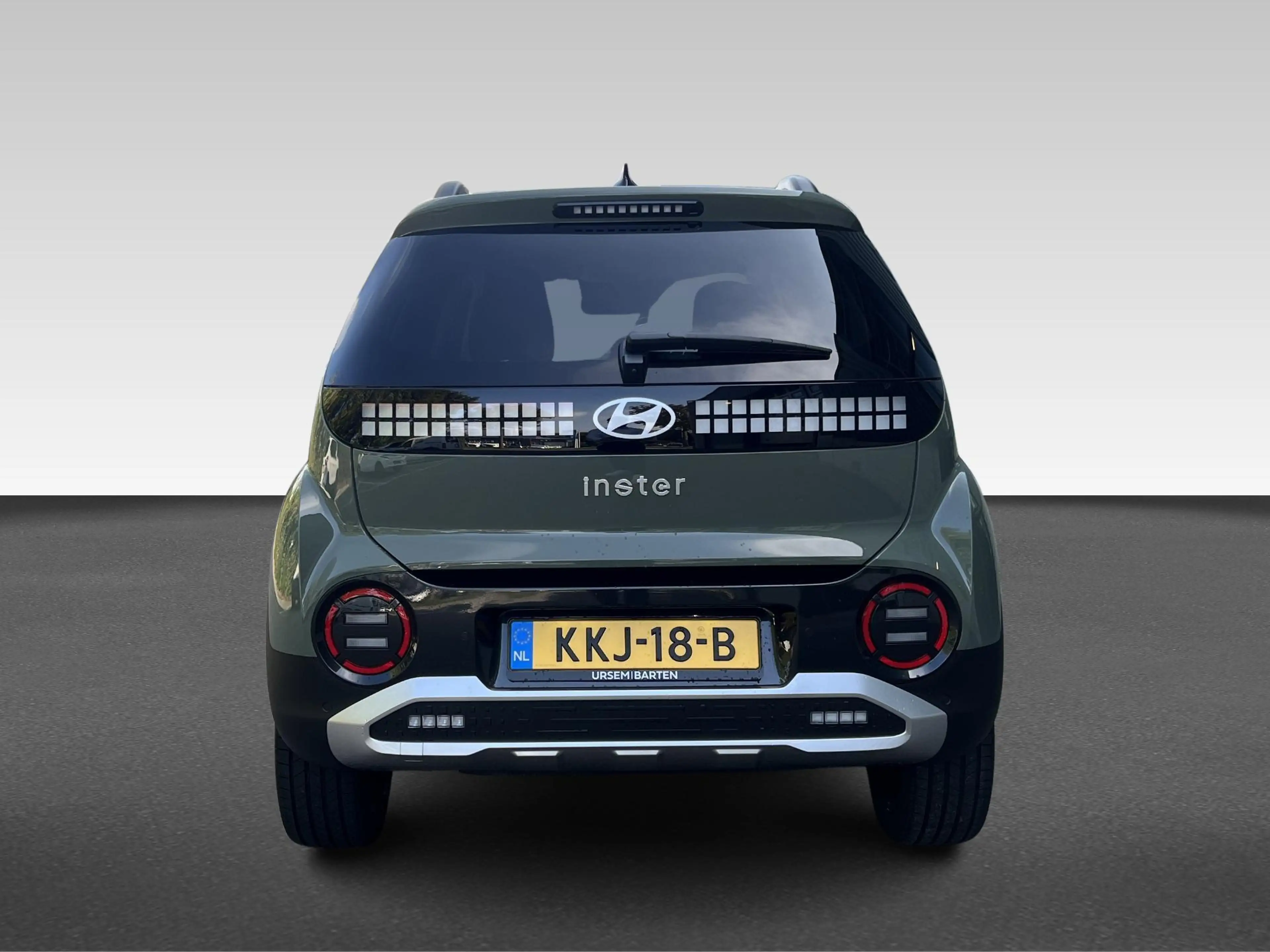 Hyundai Inster Evolve 49 kWh | Achteruitrijcamera | Airco (automa — photo 10
