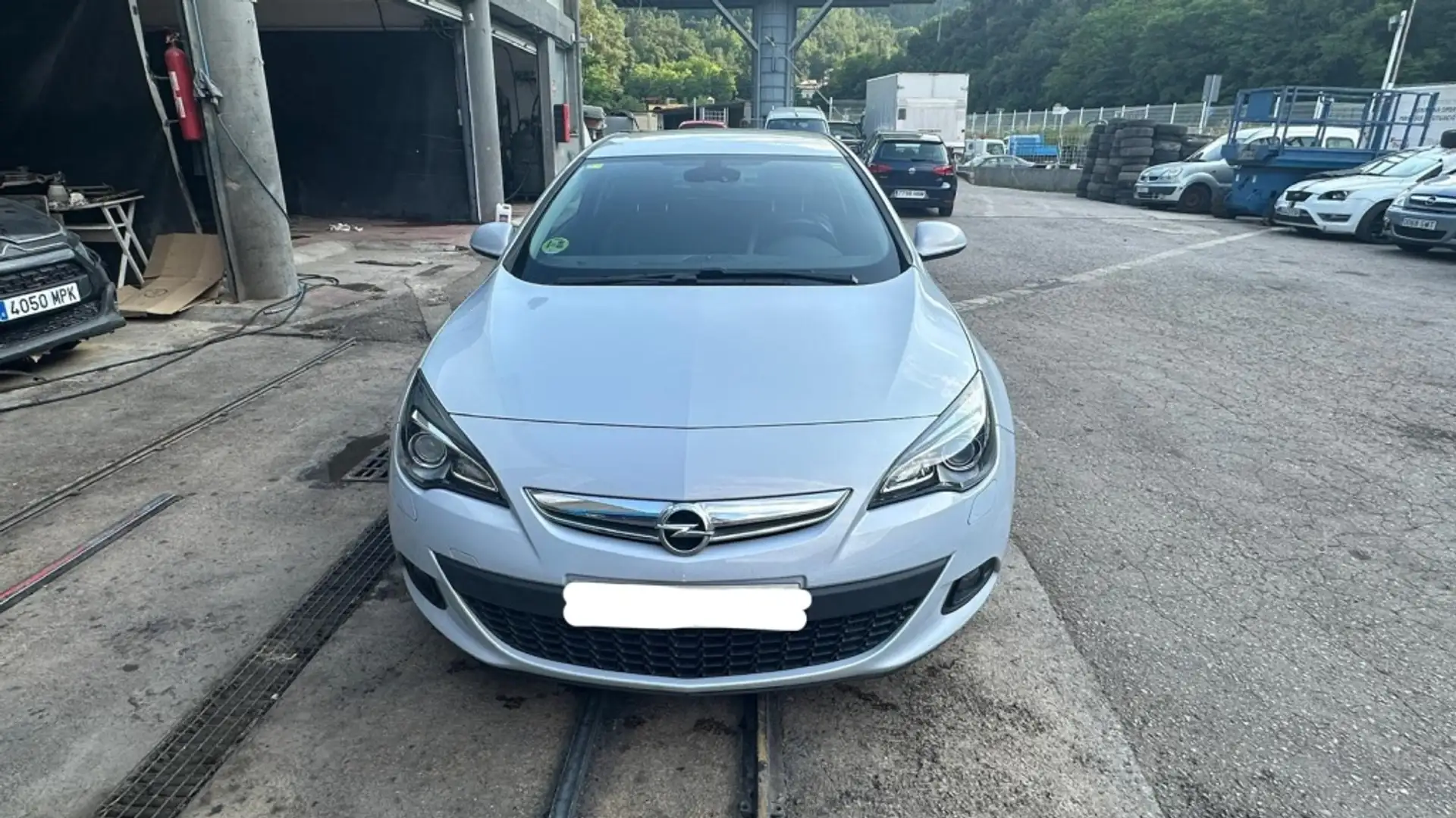 Opel Astra GTC 2.0CDTi S/S Sport Azul - 1