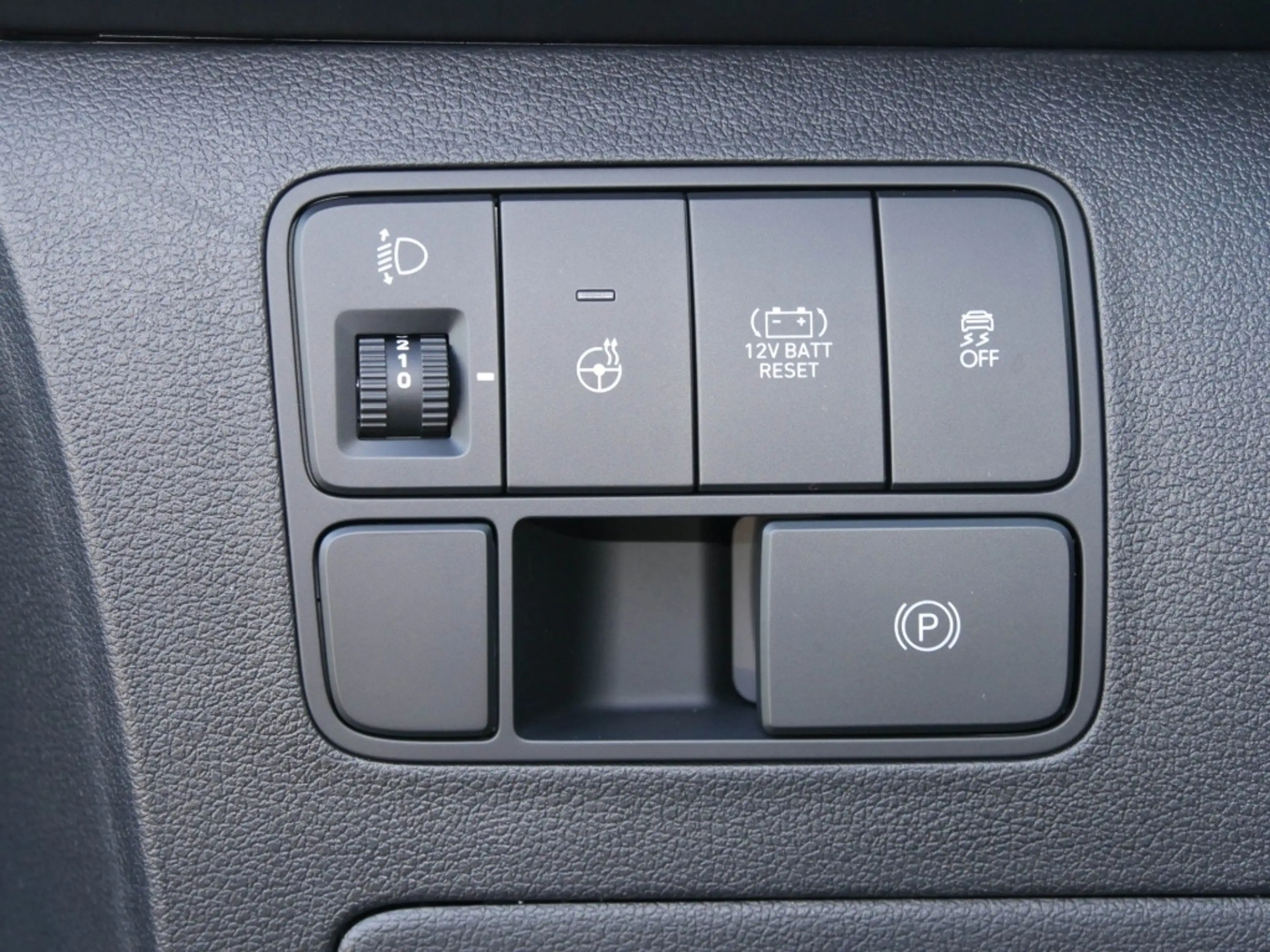 Hyundai STARIA HEV 7-Sitzer 1.6 T-GDI 6-AT 2WD Signature — photo 15