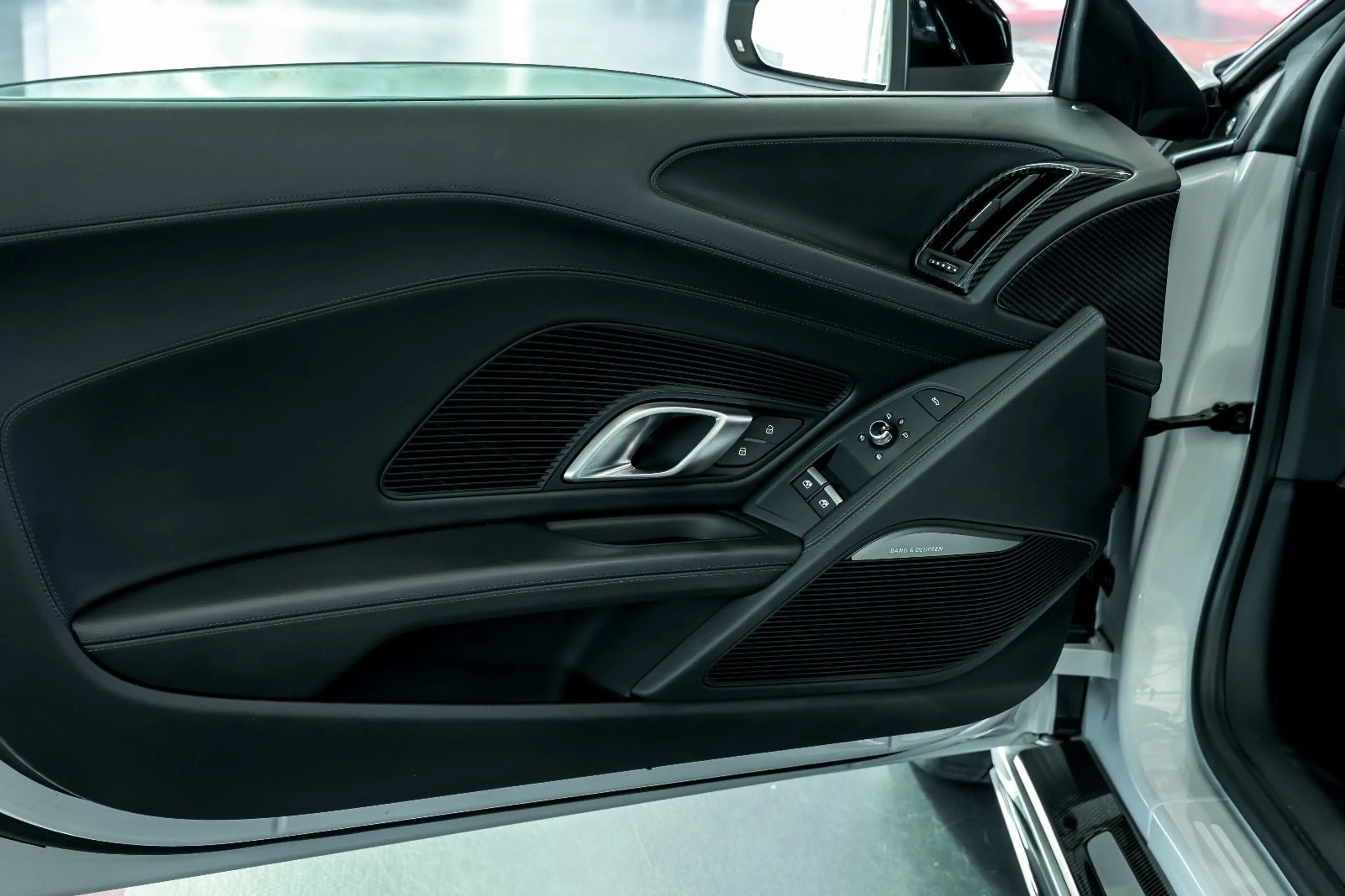Audi R8 Spyder 5.2 FSI quattro performance 1-HAND — photo 12