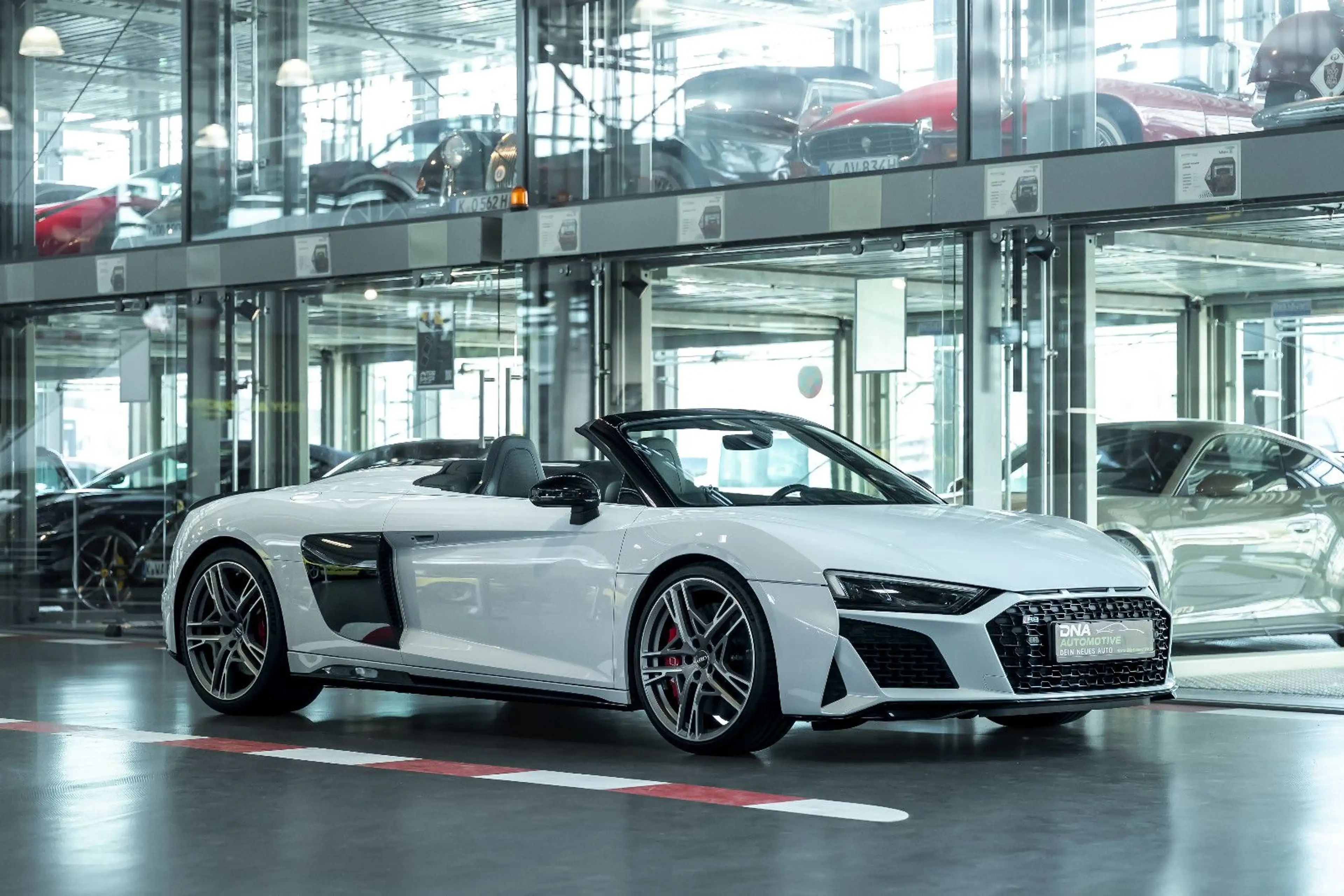 Audi R8 Spyder 5.2 FSI quattro performance 1-HAND — photo 7