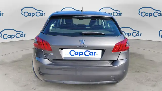 Peugeot 308 view 3