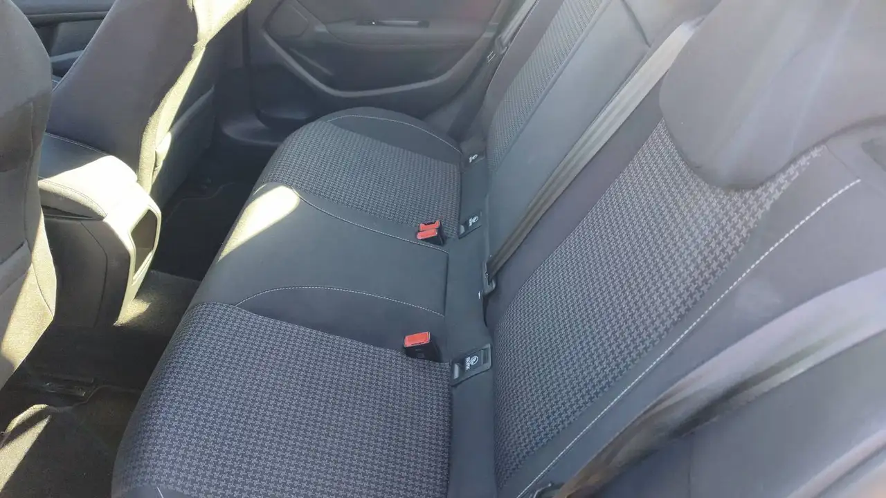 Peugeot 308 308 SW — photo 29