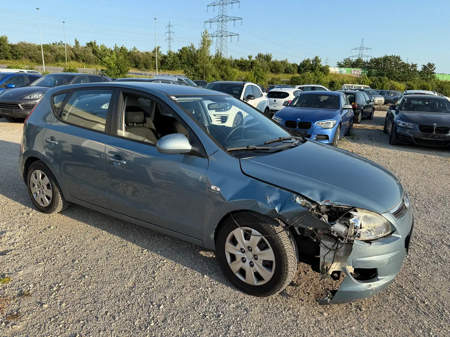 Hyundai i30 1,6 CVVT Spirit ID:99 Blu/Azzurro - 2