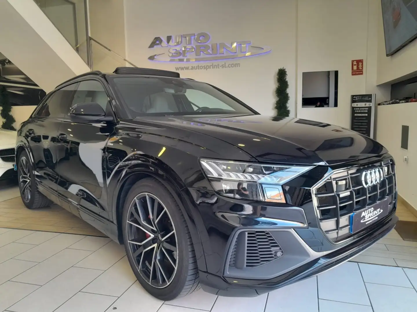 Audi Q8 50 TDI Black line quattro tiptronic Negro - 1
