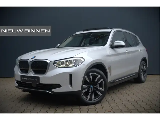 BMW iX3 Executive 80 kWh | Panoramadak | Keyless | Stoelve