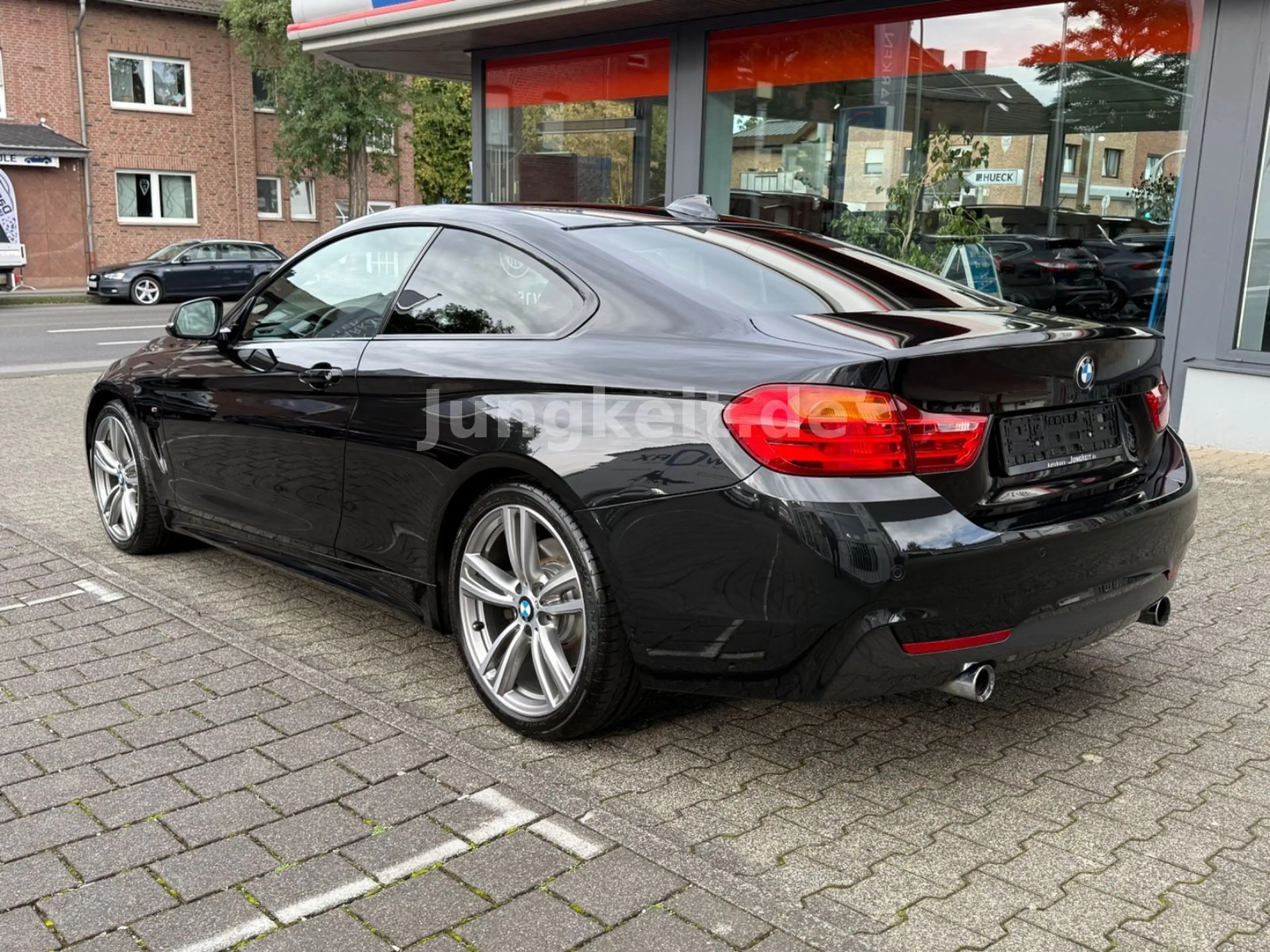 BMW 435 i Coupe M-Paket *1.Hand*Navigation* — photo 8