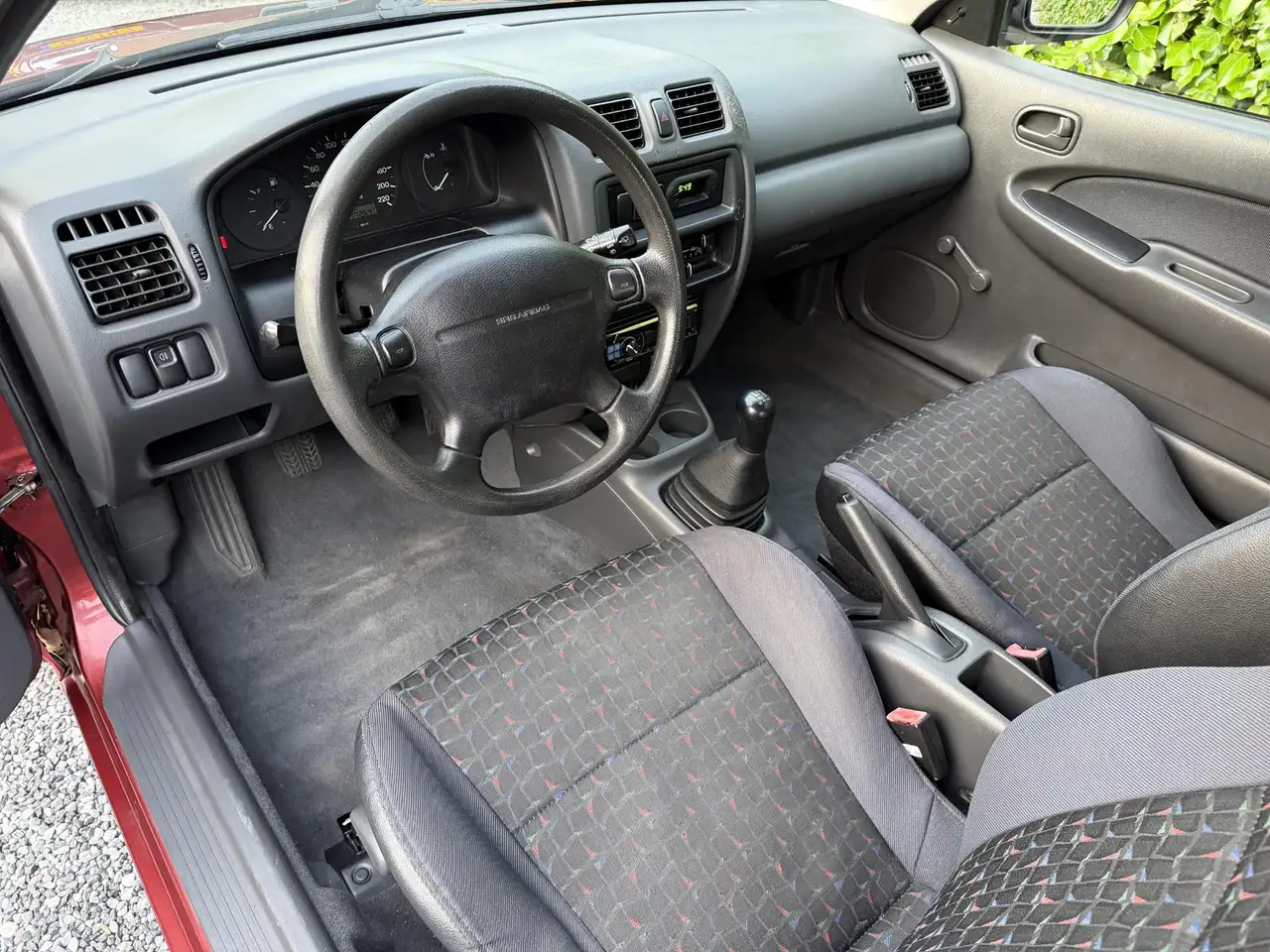 Mazda 323 1.5i P LX | Trekhaak | Radio / CD | APK tot 05-10-, foto 9