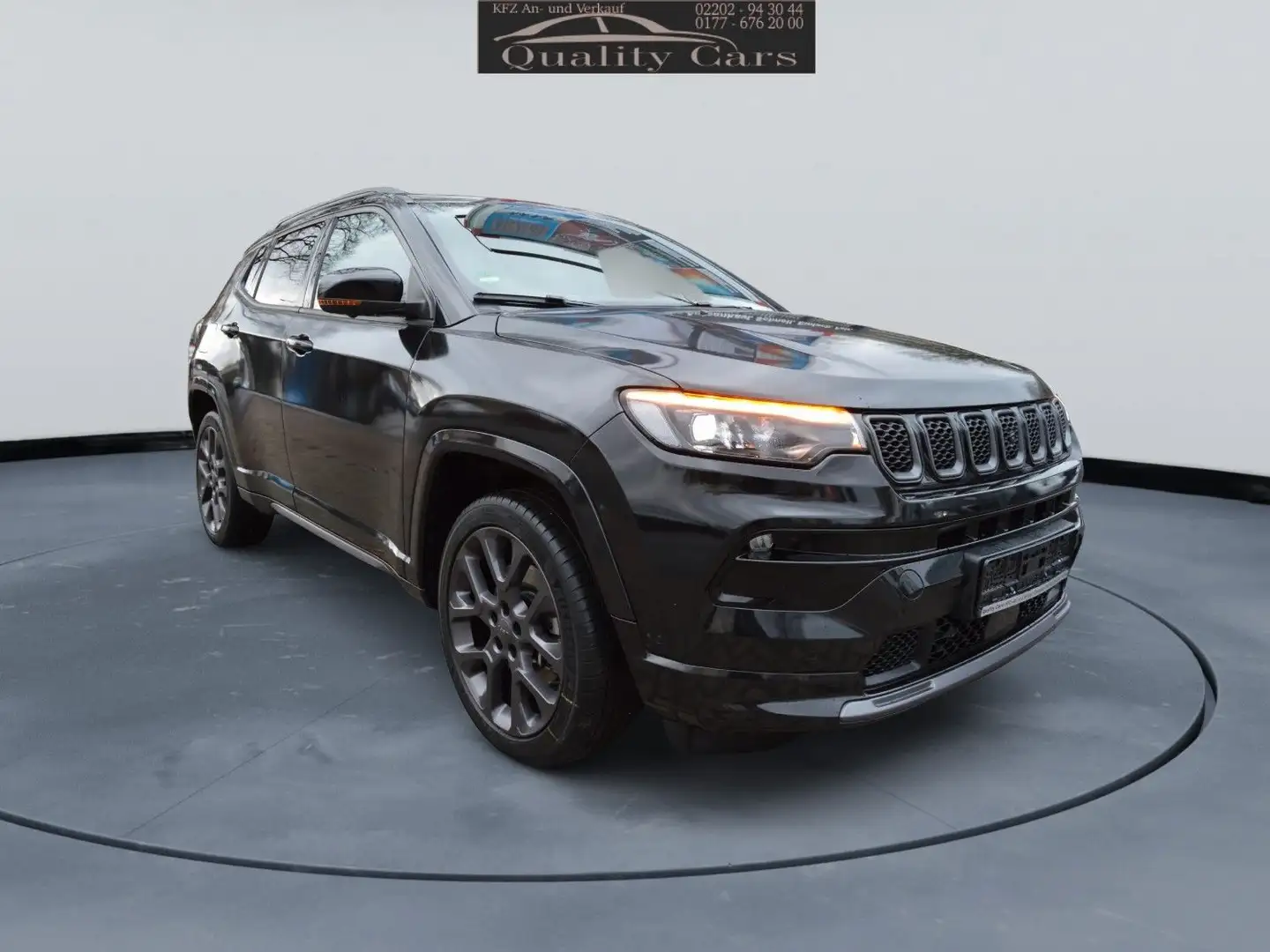 Jeep Compass S Plug-In Hybrid 240 4WD Blau - 1