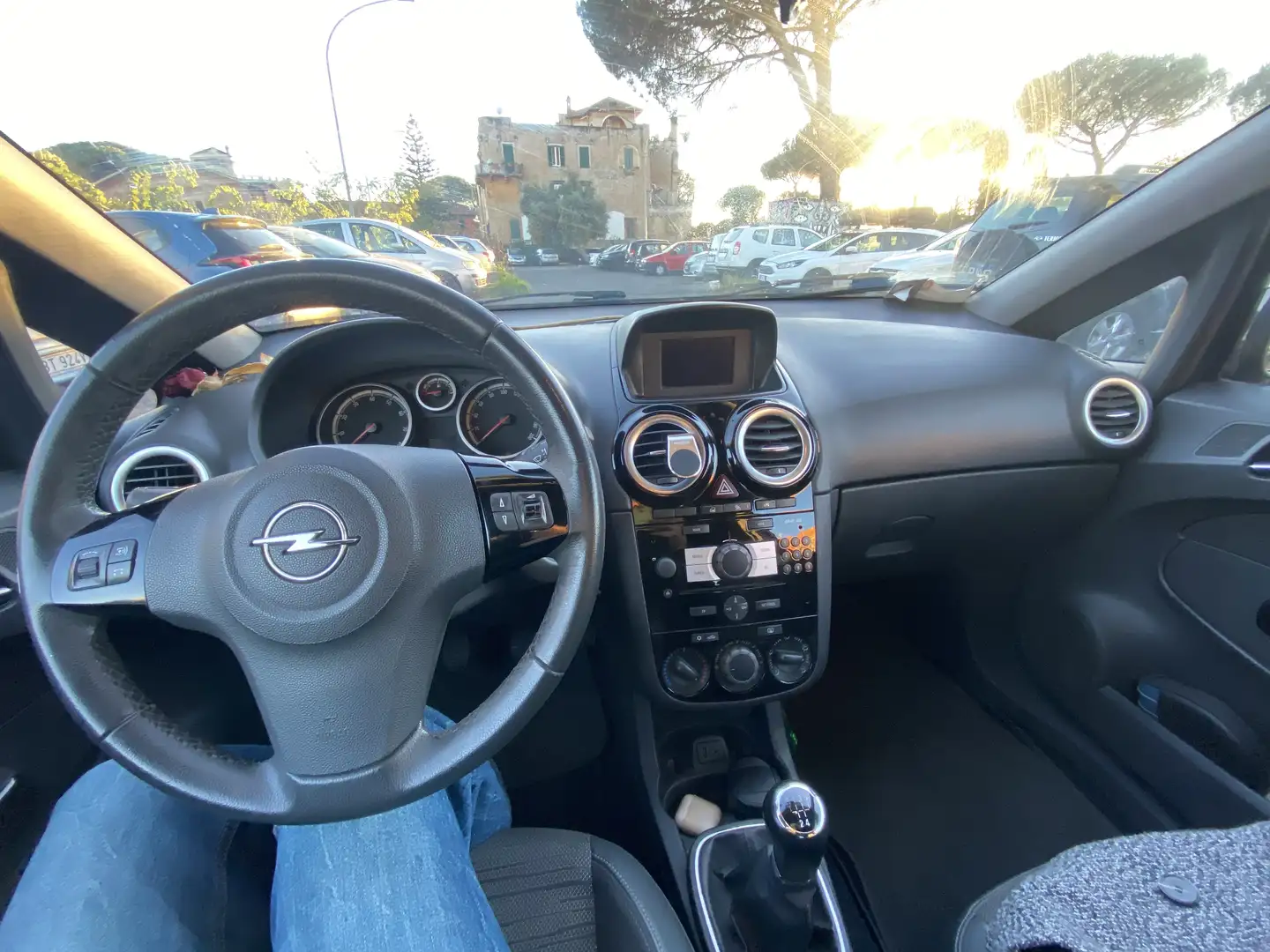 Opel Corsa - 1