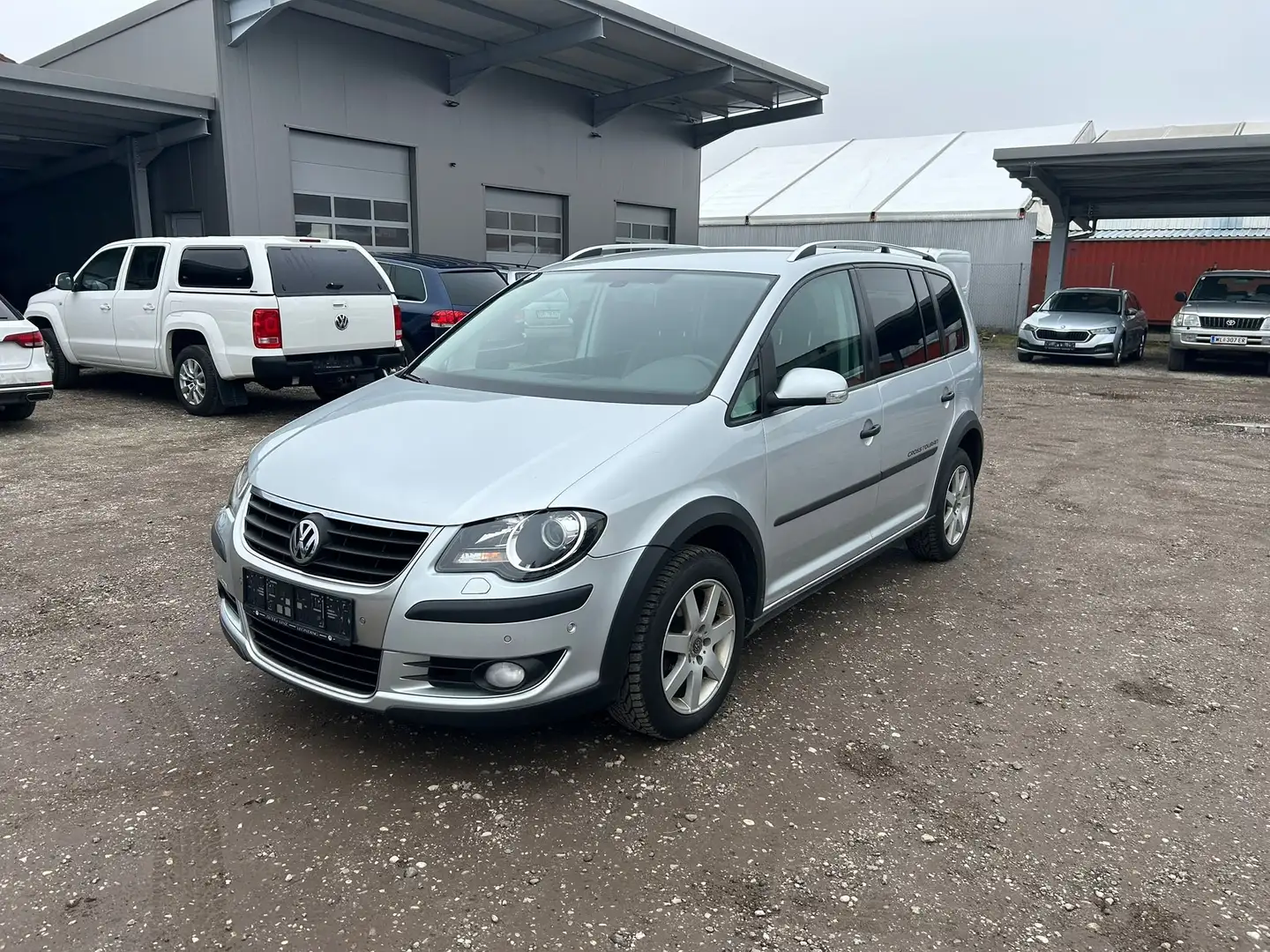 Volkswagen Cross Touran CrossTouran Grau - 2