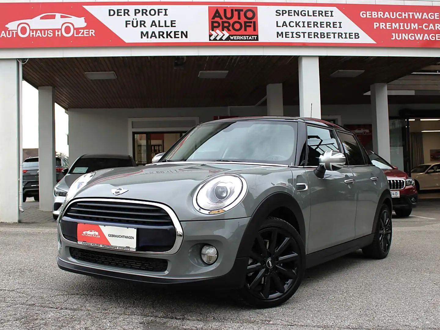 MINI Cooper F55 *5-Türer, CHILI, LED, NAVI* Grau - 1