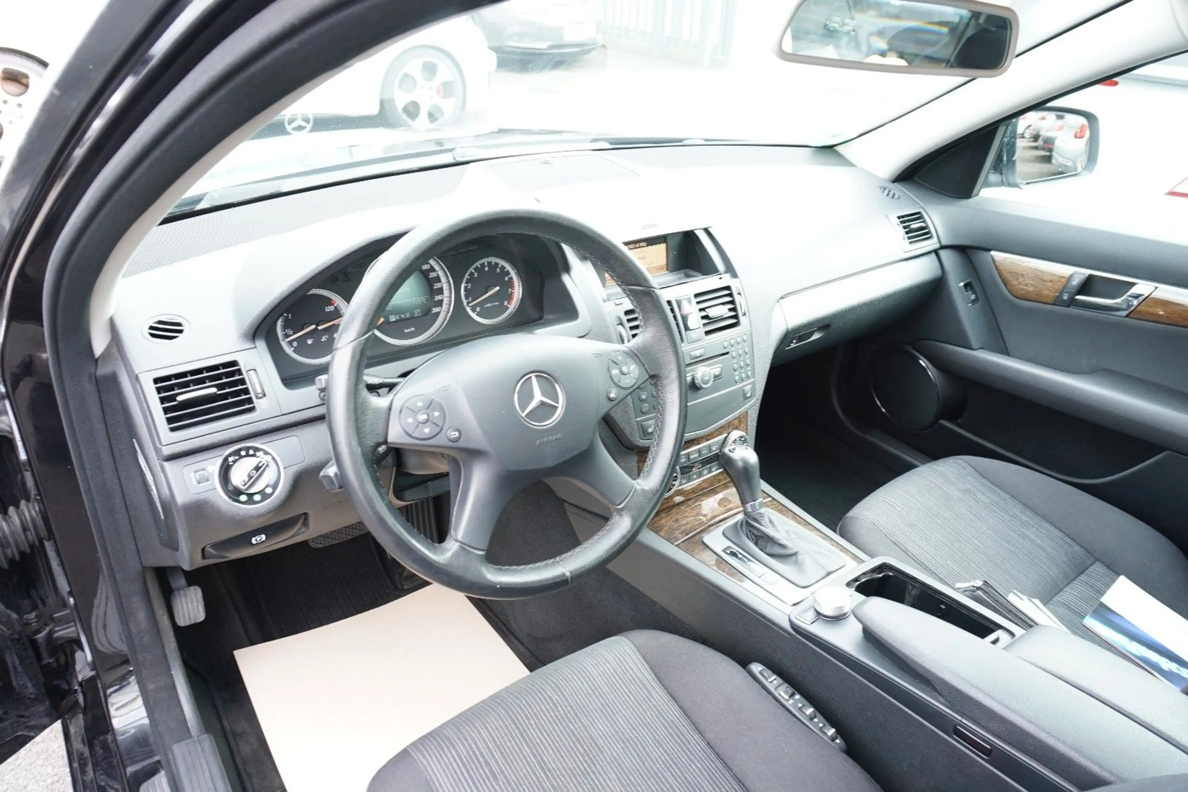 Mercedes-Benz C 200 Kompressor*Elegance*Automatik*guter Zust. — photo 14