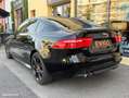 Jaguar XE 2.0 D180 180 R-SPORT BVA SIEGES CHAUFFANTS CAMERA GARANTIE 6 MOIS Schwarz - thumbnail 4