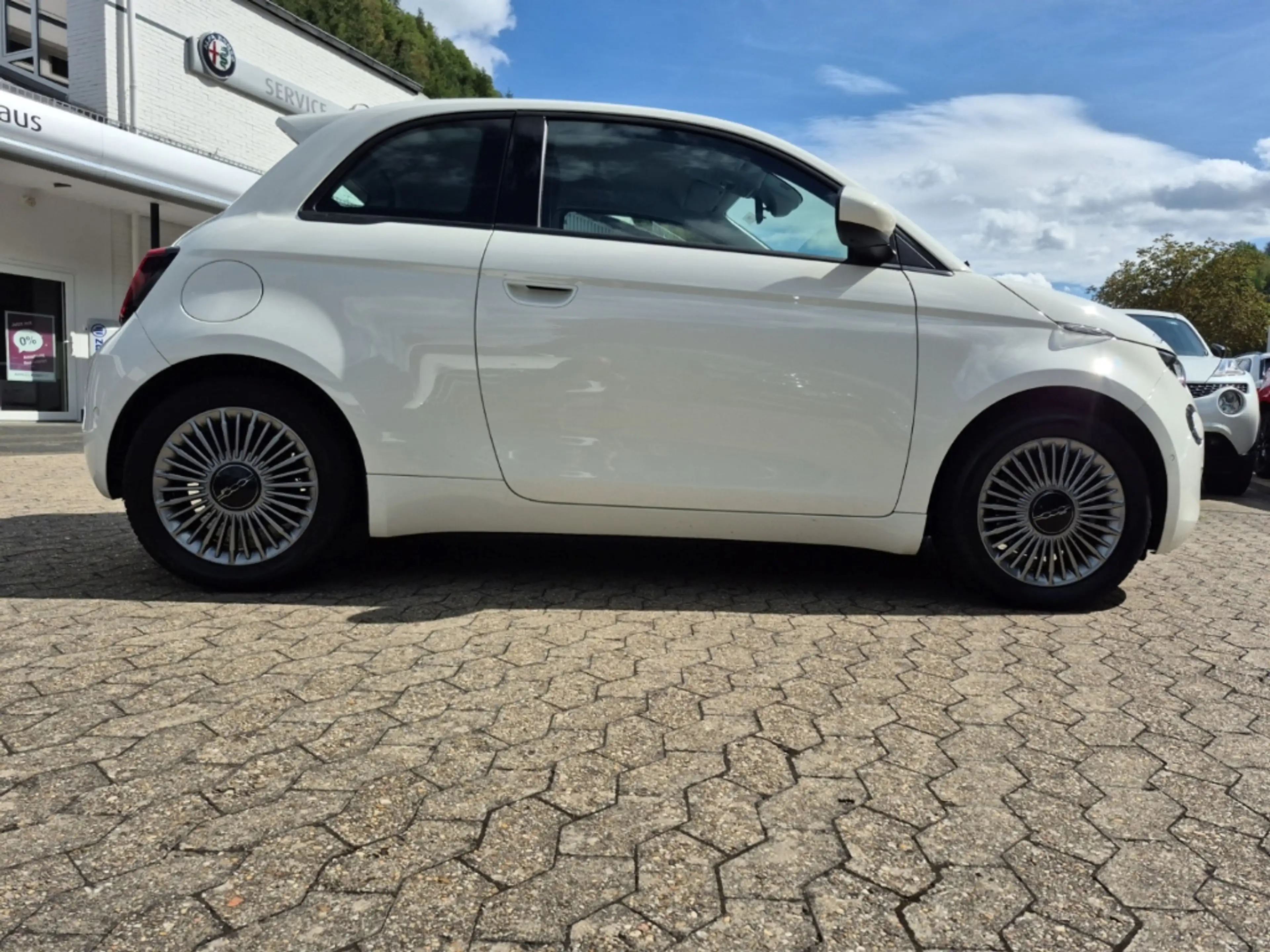 Fiat 500e LM Kamera Keyless Sitzheizung — photo 4