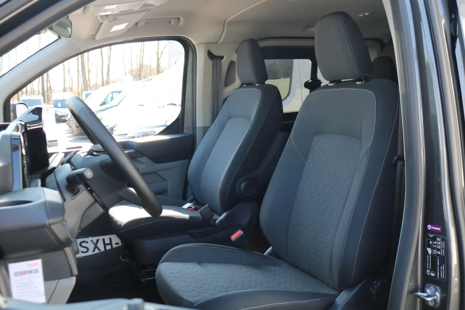 Ford Transit Custom 2.0 TDCI 170pk L2 H1 Limited DC Black Edition Gris - 2