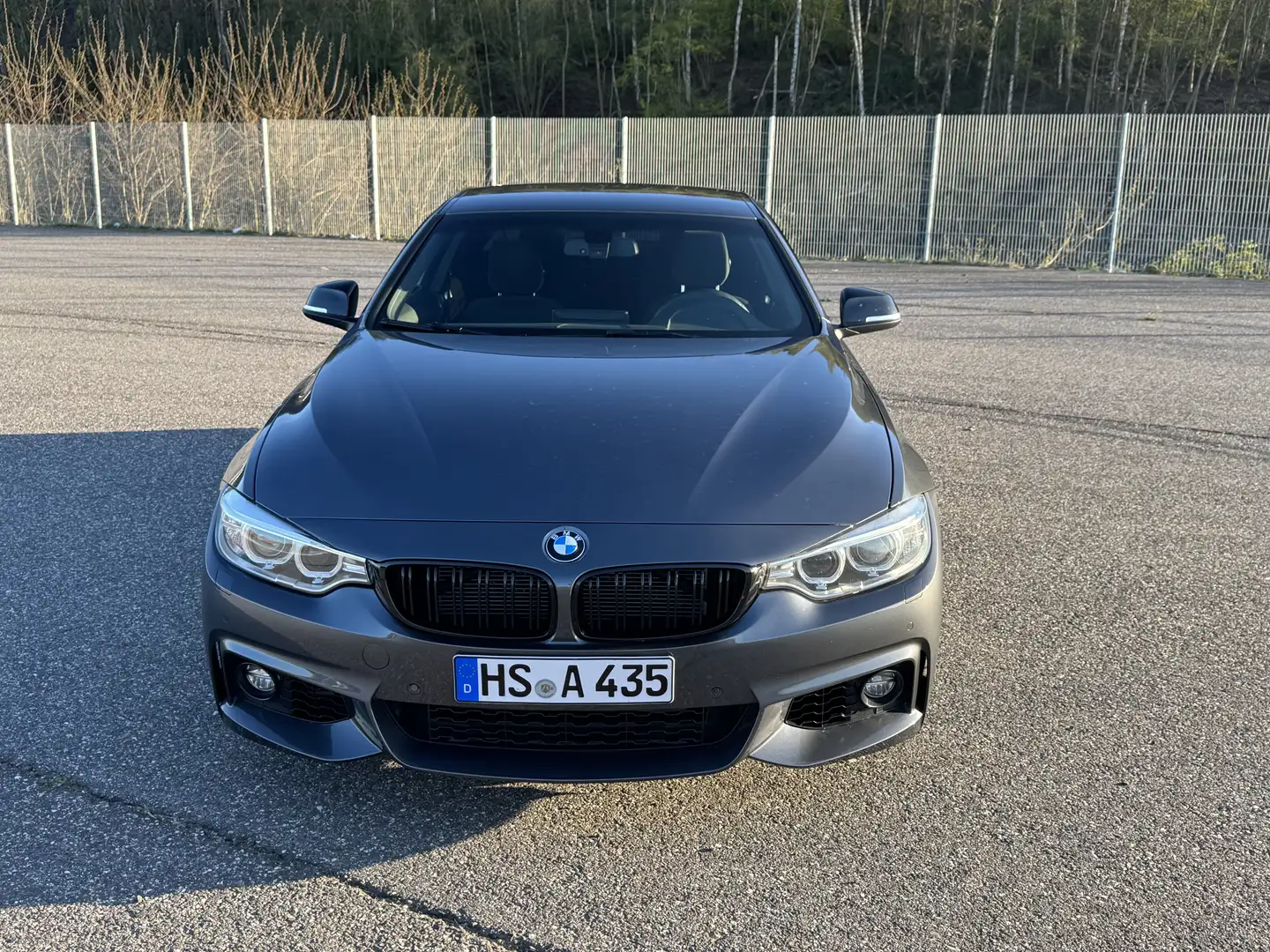 BMW 435 435d Coupe xDrive Sport-Aut. Šedá - 1