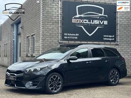 Kia Ceed / cee'd 1.5 T-GDI GT-Line Pano/Virtual/Blindspot/Keyless g