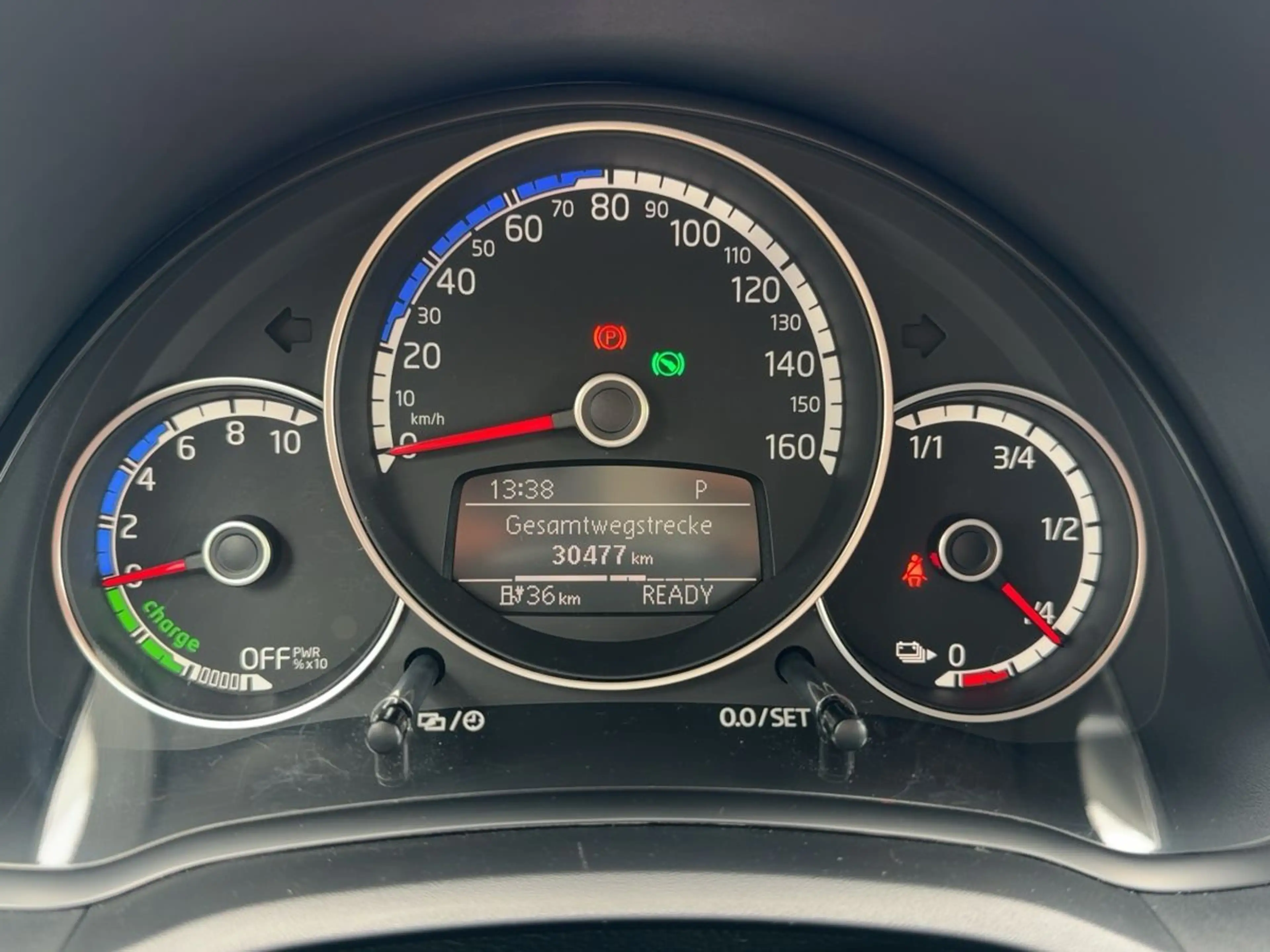 Volkswagen e-up! "Max"32 kWh ab 3,99% Kamera Tempo Climatro — photo 13