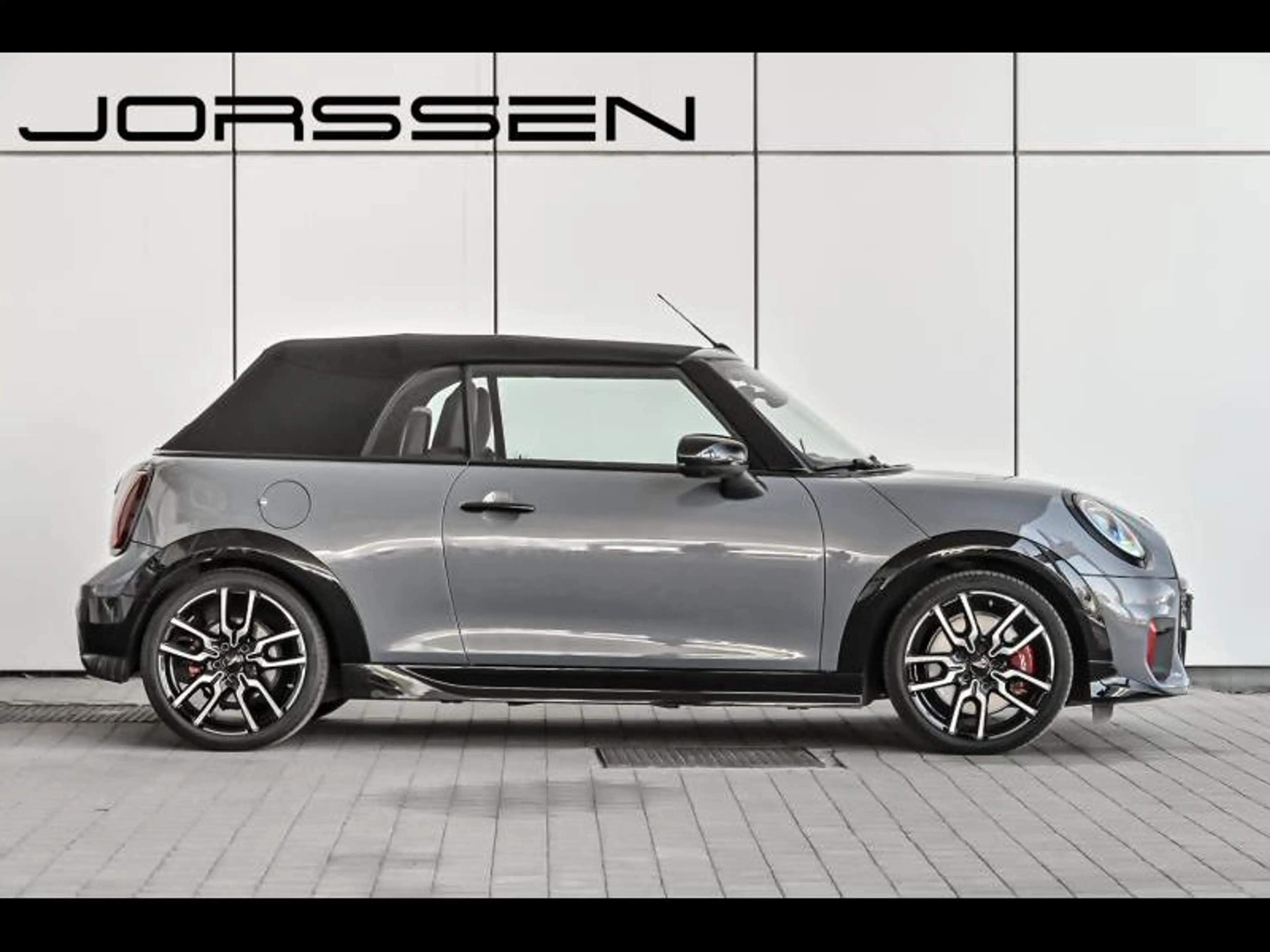 MINI John Cooper Works Cabrio JCW — photo 5
