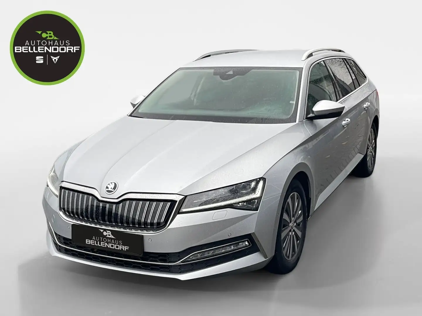 Skoda Superb Combi Style iV 1.4 TSI DSG AHK Navi ACC R Argintiu - 1