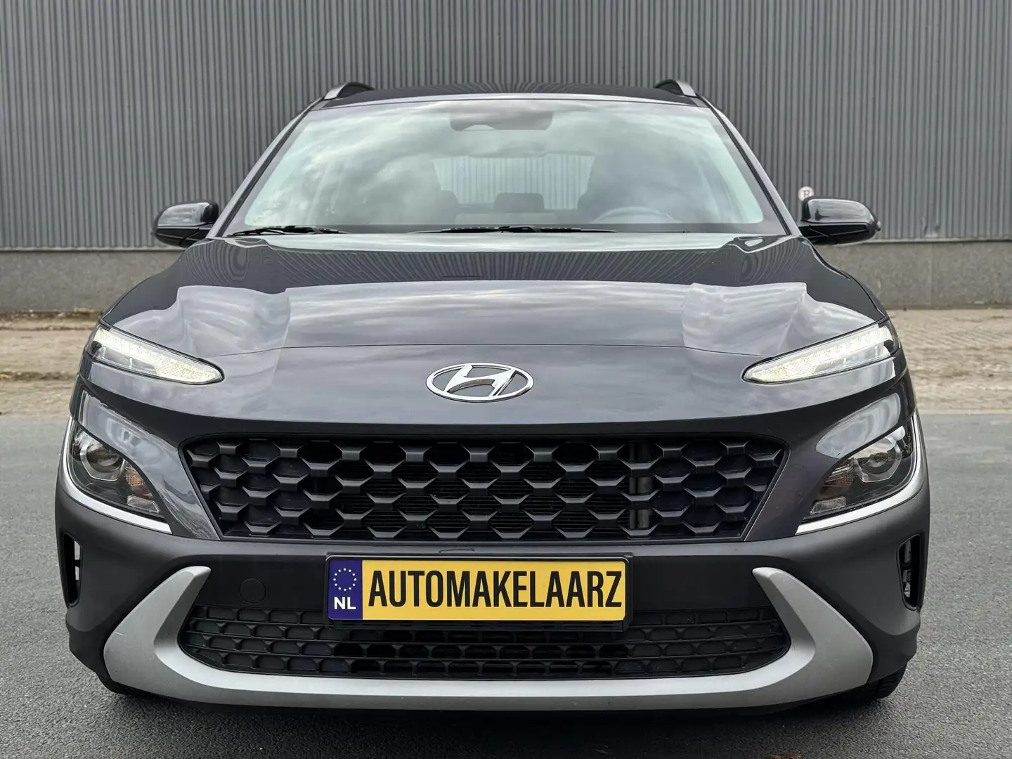 Hyundai KONA 1.0 T-GDI Comfort CarPlay Winter pakket CAM BTW Grau - 2