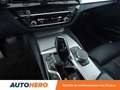 BMW 530 Touring 530dA xDrive Luxury Blanc - thumbnail 22