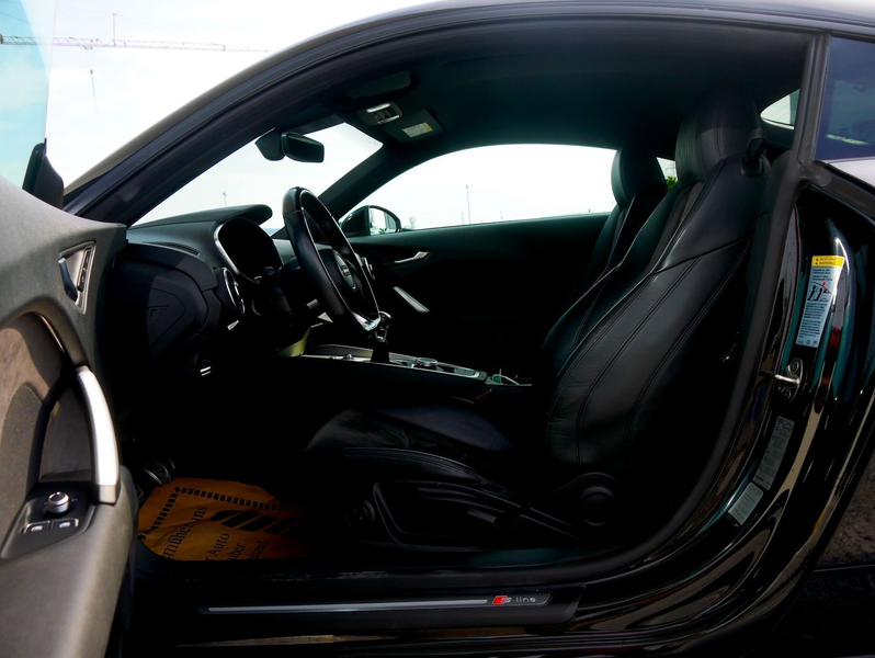 Audi TT Coupé 2,0 TFSI *S-LINE - Virtual Cockpit* — photo 15
