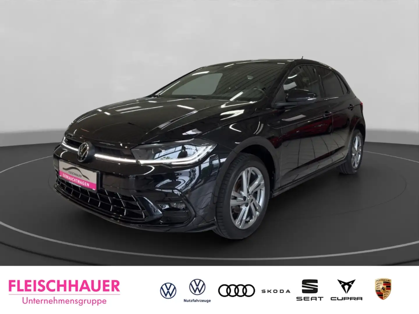 Volkswagen Polo VI R-Line 1.0 TSI Schwarz - 1