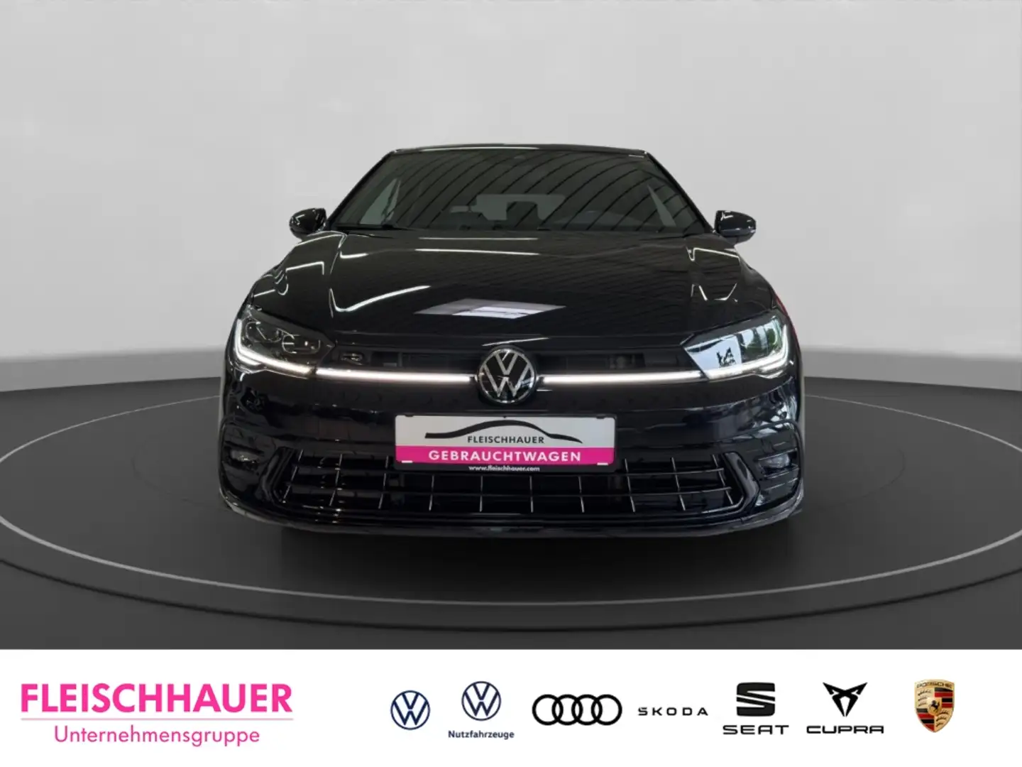 Volkswagen Polo VI R-Line 1.0 TSI Schwarz - 2