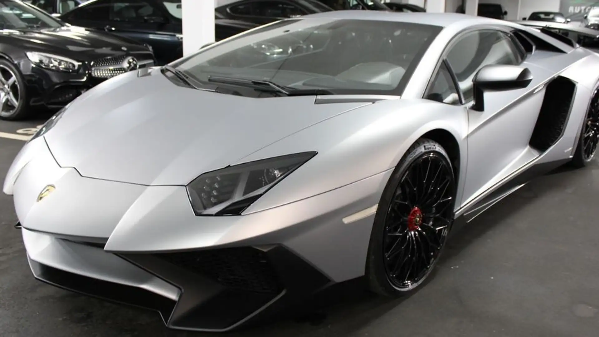 Lamborghini Aventador SuperVeloce LP750-4 Grijs - 1