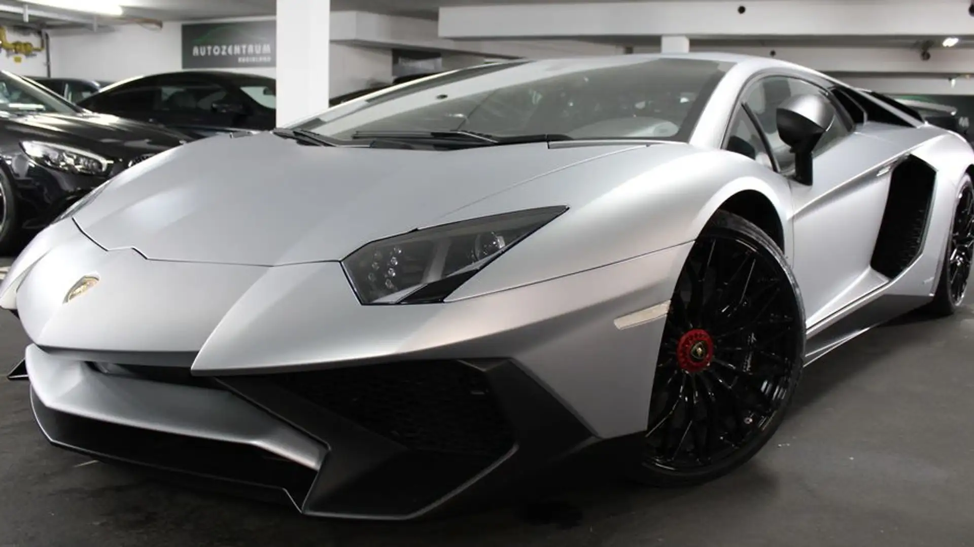 Lamborghini Aventador SuperVeloce LP750-4 Gri - 2