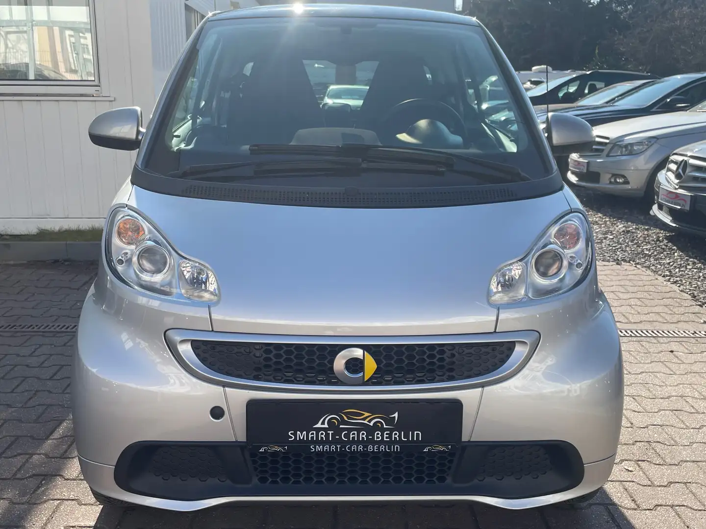 smart forTwo coupe softouch passion micro hybrid drive Silber - 2